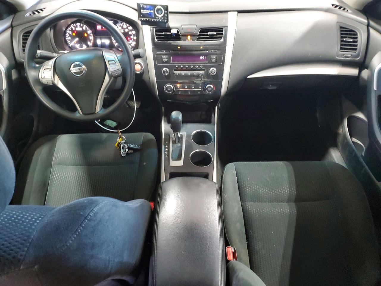 2015 Nissan Altima 2.5 S White vin: 1N4AL3AP1FC583796
