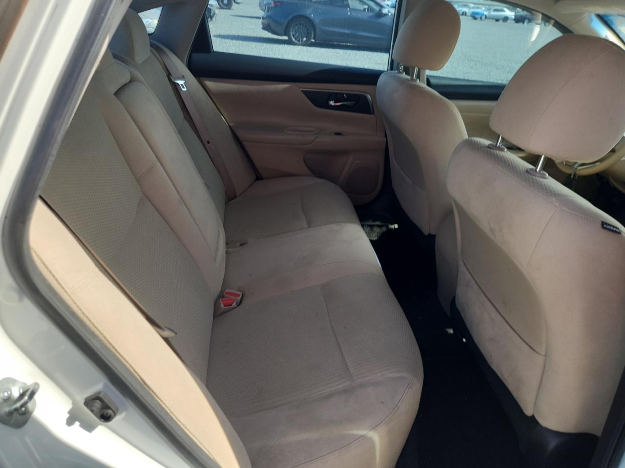 2015 Nissan Altima 2.5 S White vin: 1N4AL3AP1FC583829