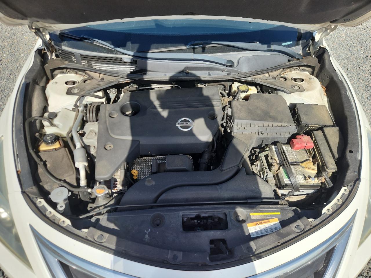 2015 Nissan Altima 2.5 S White vin: 1N4AL3AP1FC583829
