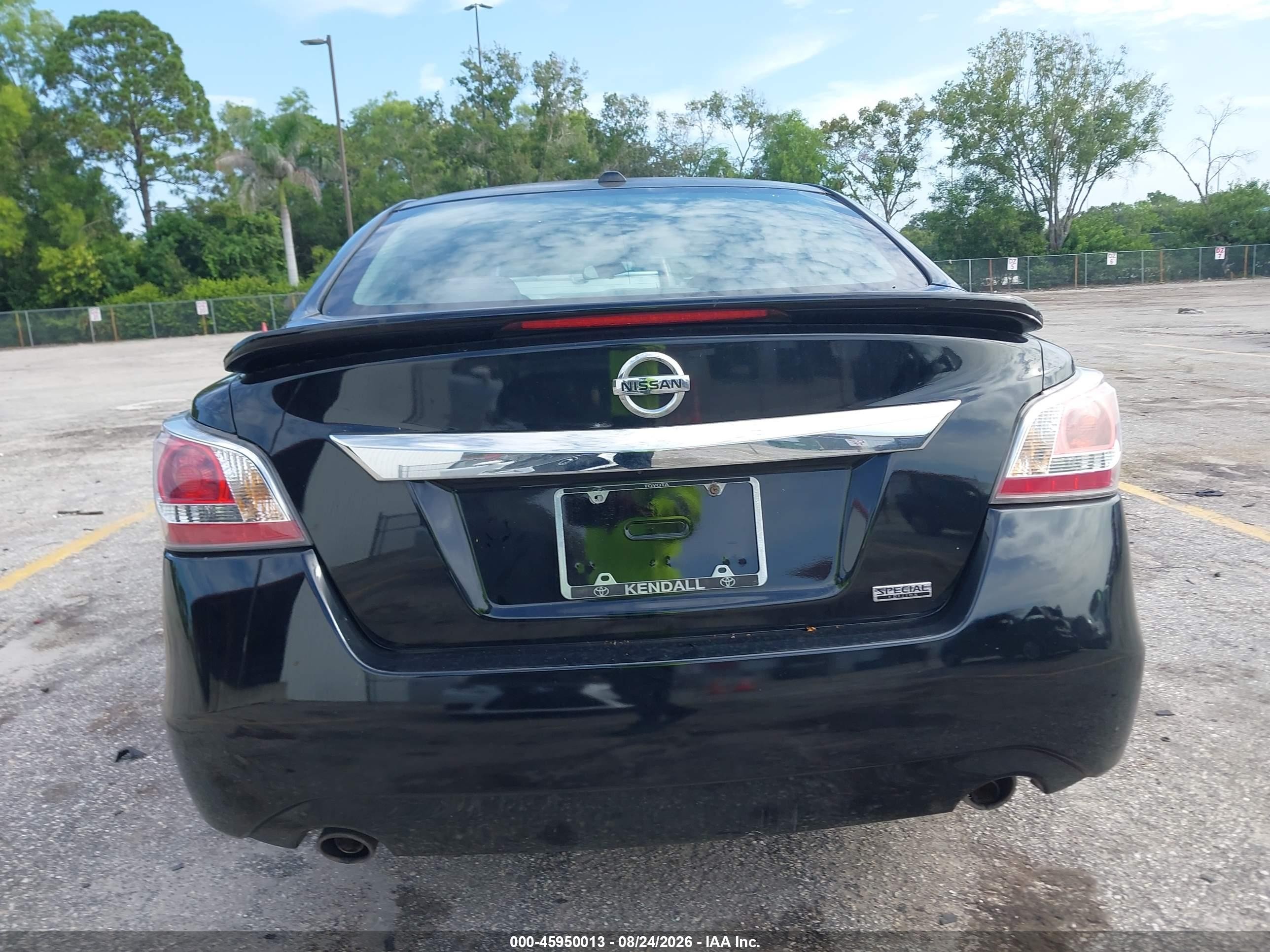 2015 Nissan Altima 2.5 S Black vin: 1N4AL3AP1FC584138