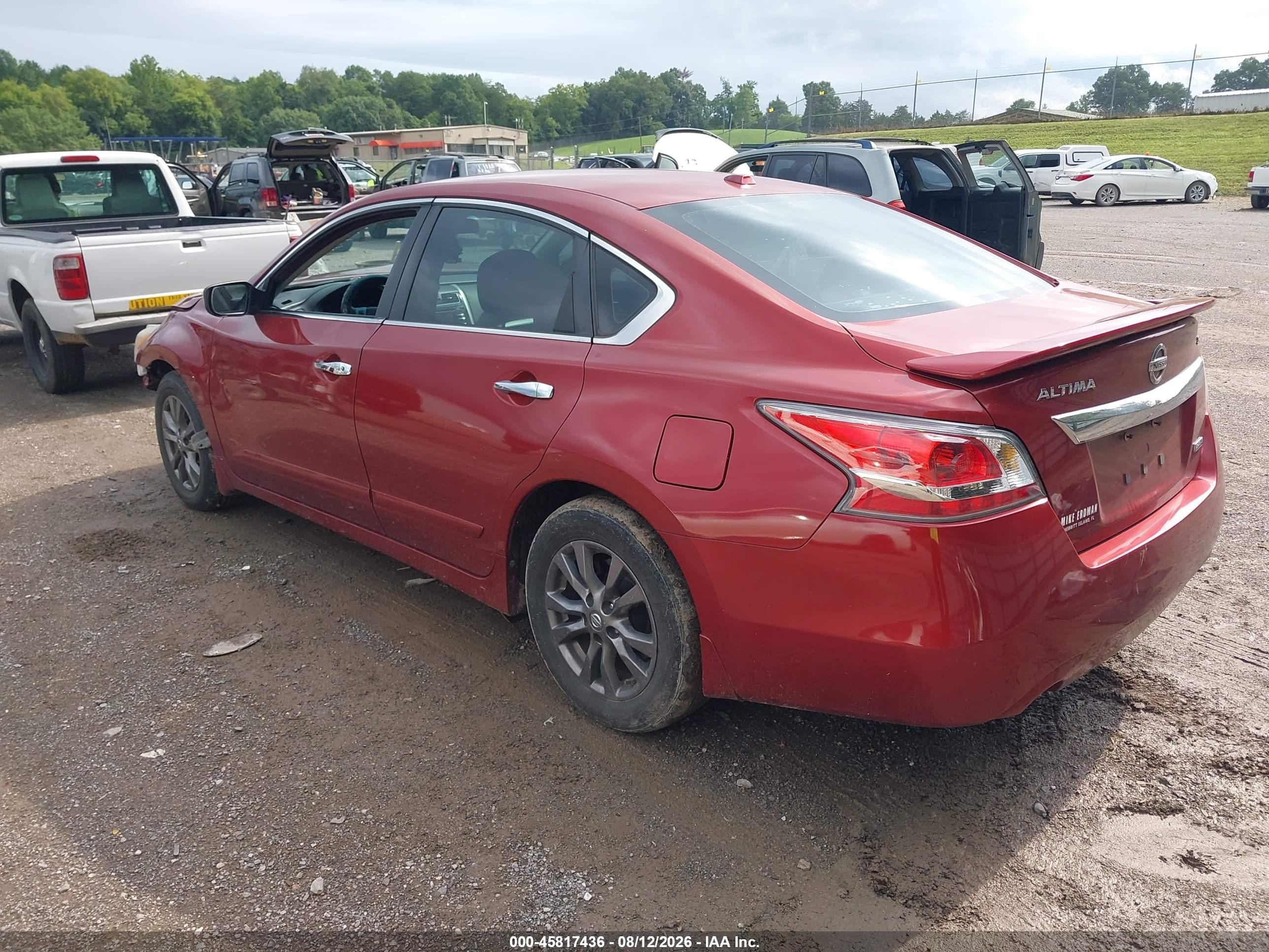 2015 Nissan Altima 2.5 S Red vin: 1N4AL3AP1FC595365