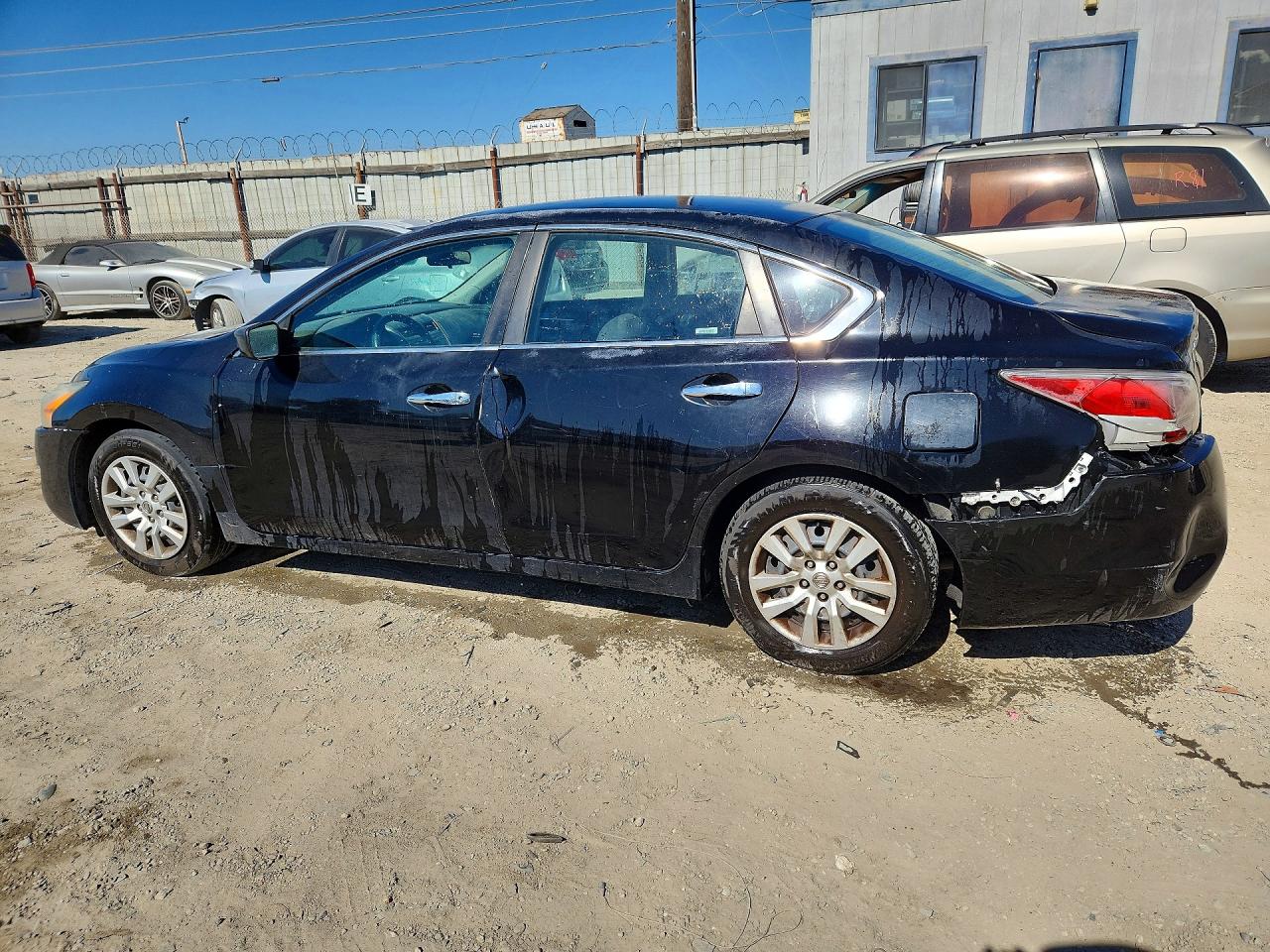 2015 Nissan Altima 2.5 S Black vin: 1N4AL3AP1FN300236