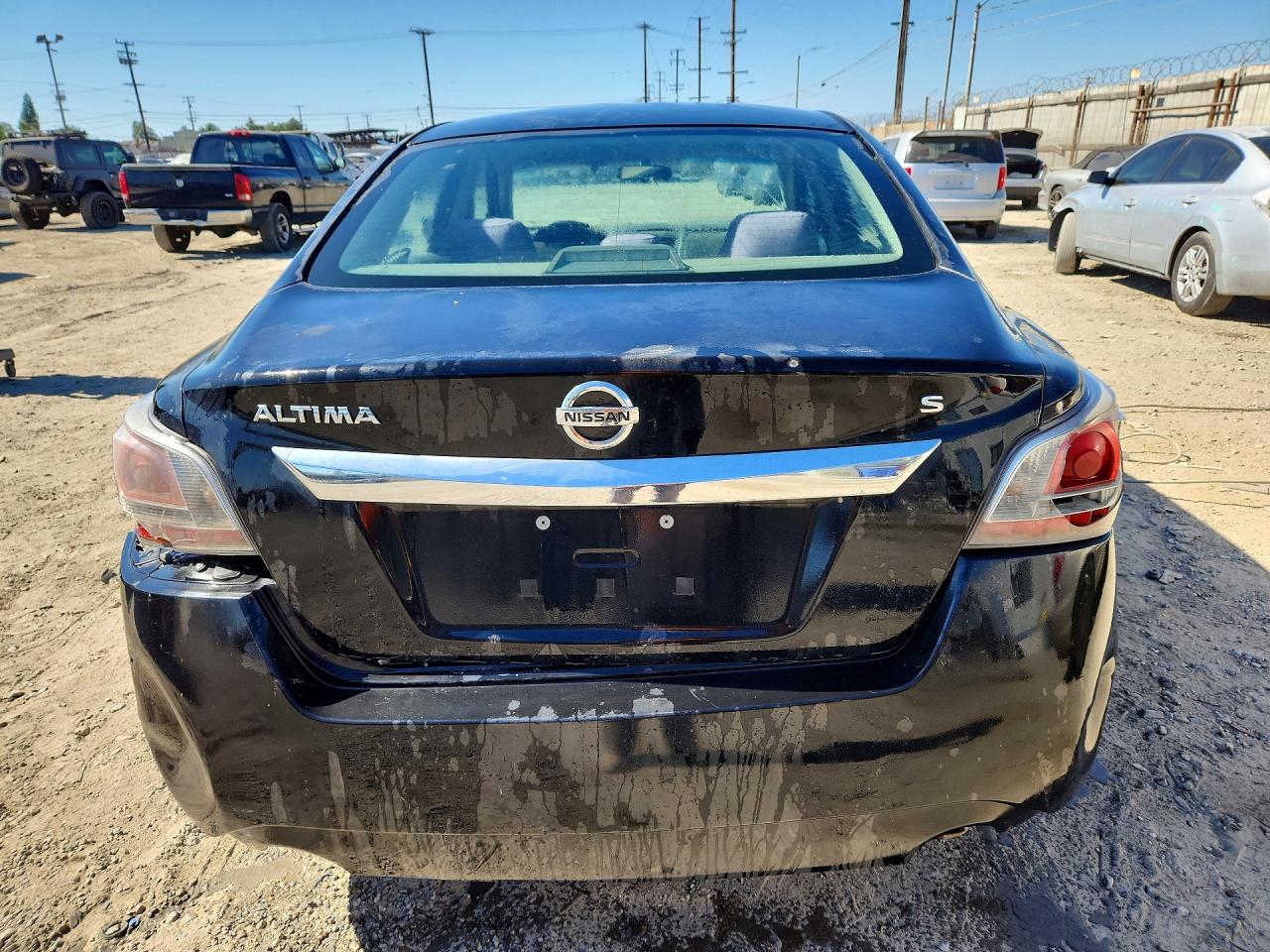 2015 Nissan Altima 2.5 S Black vin: 1N4AL3AP1FN300236