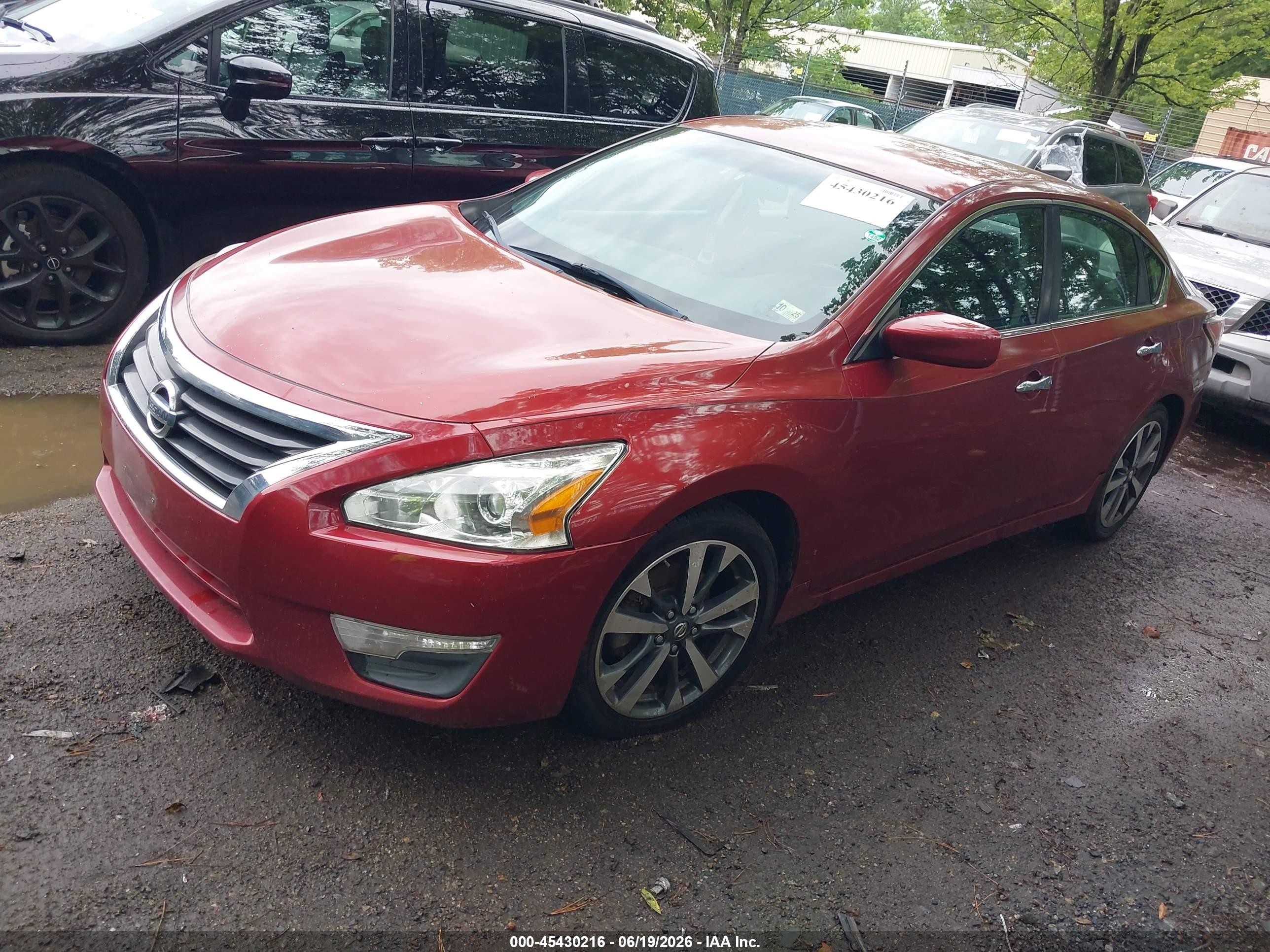 2015 Nissan Altima 2.5/2.5 S/2.5 Sl/2.5 Sv Red vin: 1N4AL3AP1FN301001