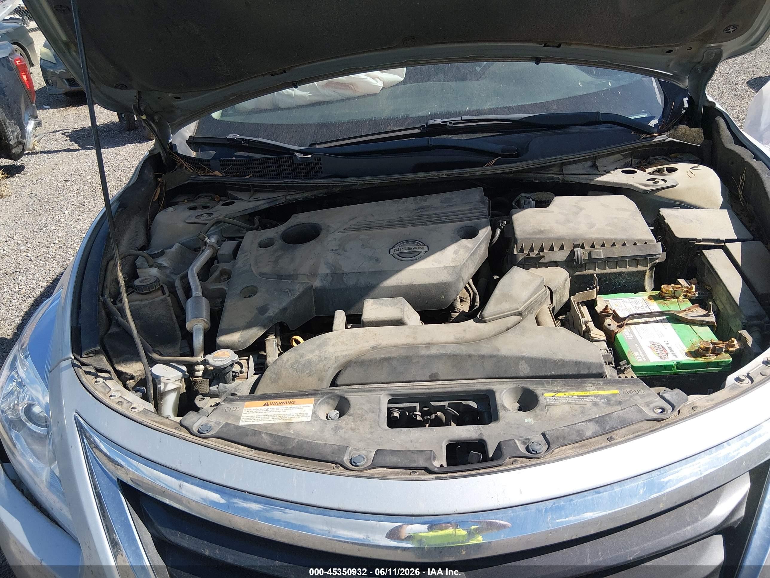 2015 Nissan Altima 2.5 S Silver vin: 1N4AL3AP1FN305338