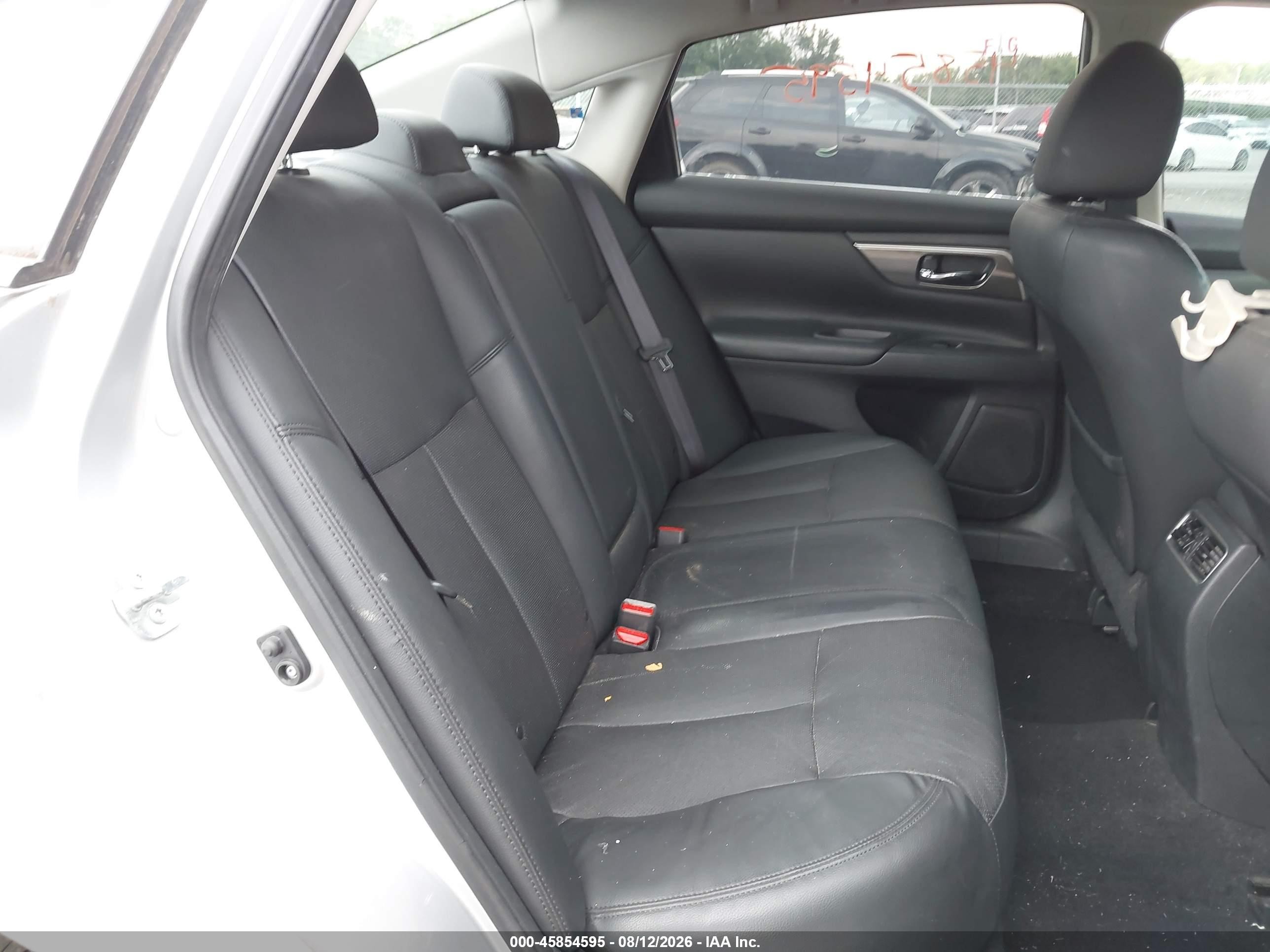 2015 Nissan Altima 2.5 Sl Silver vin: 1N4AL3AP1FN307350