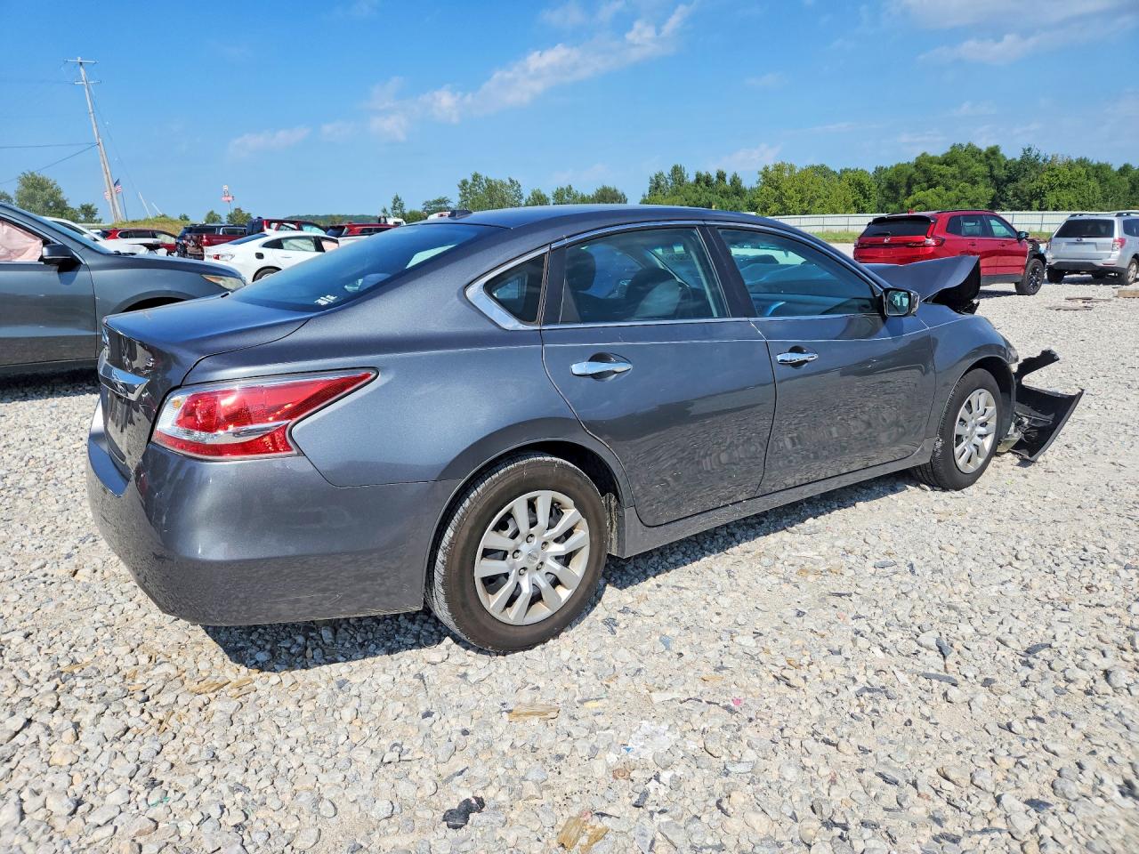 2015 Nissan Altima 2.5 S Silver vin: 1N4AL3AP1FN322494