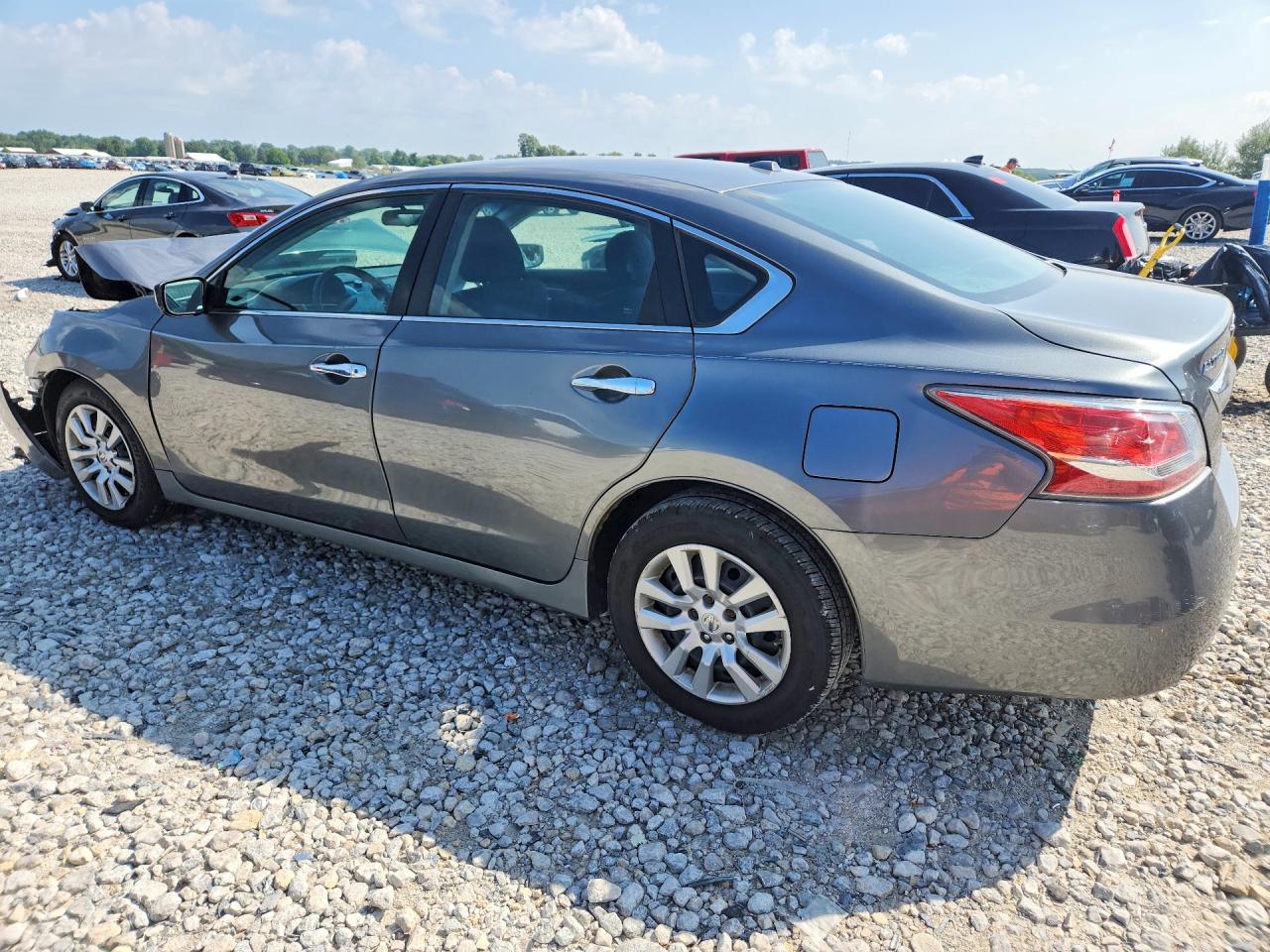2015 Nissan Altima 2.5 S Silver vin: 1N4AL3AP1FN322494