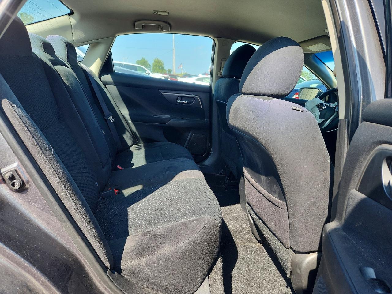 2015 Nissan Altima 2.5 S Silver vin: 1N4AL3AP1FN322494