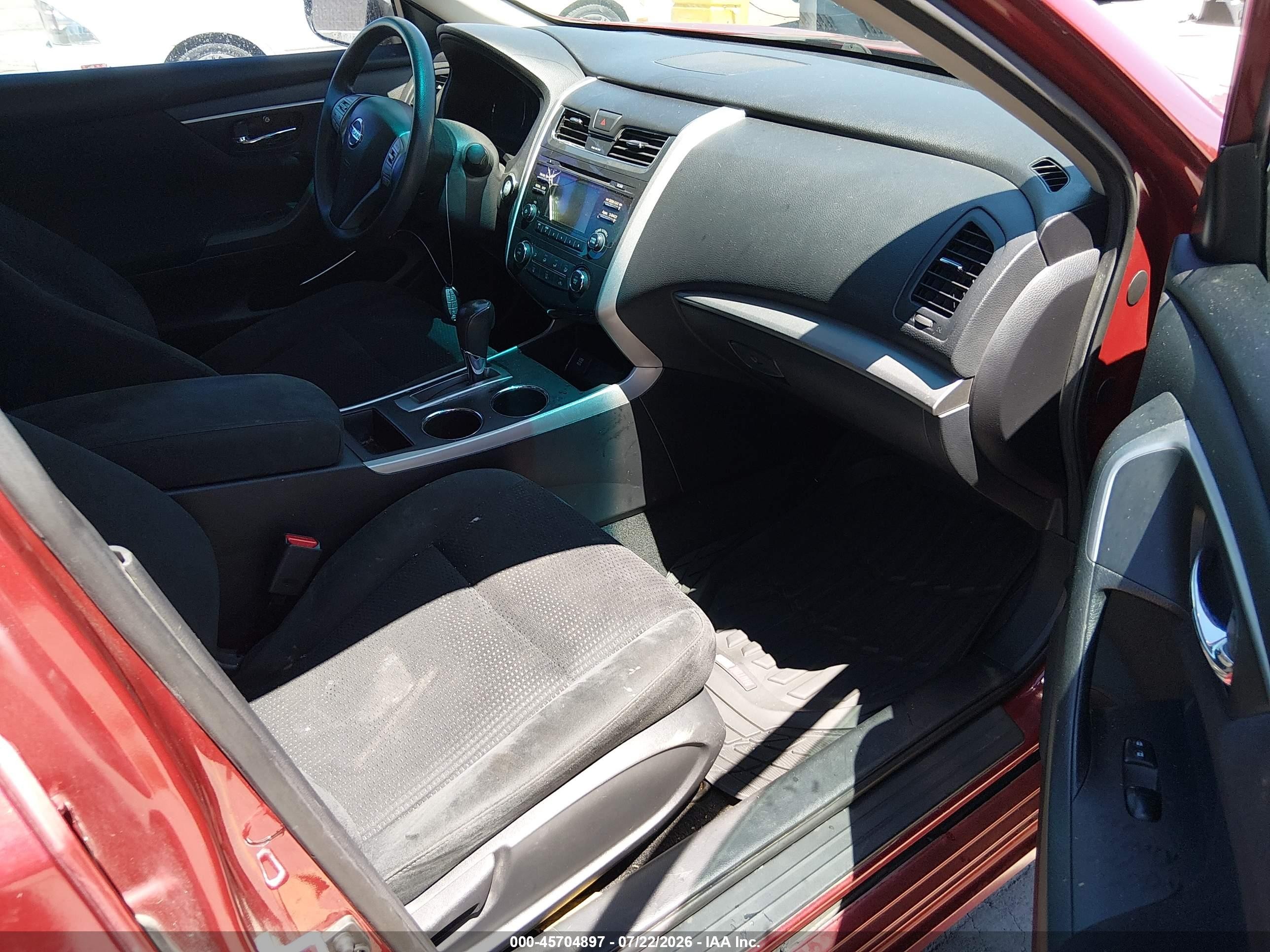 2015 Nissan Altima 2.5/2.5 S/2.5 Sl/2.5 Sv Красный vin: 1N4AL3AP1FN334189