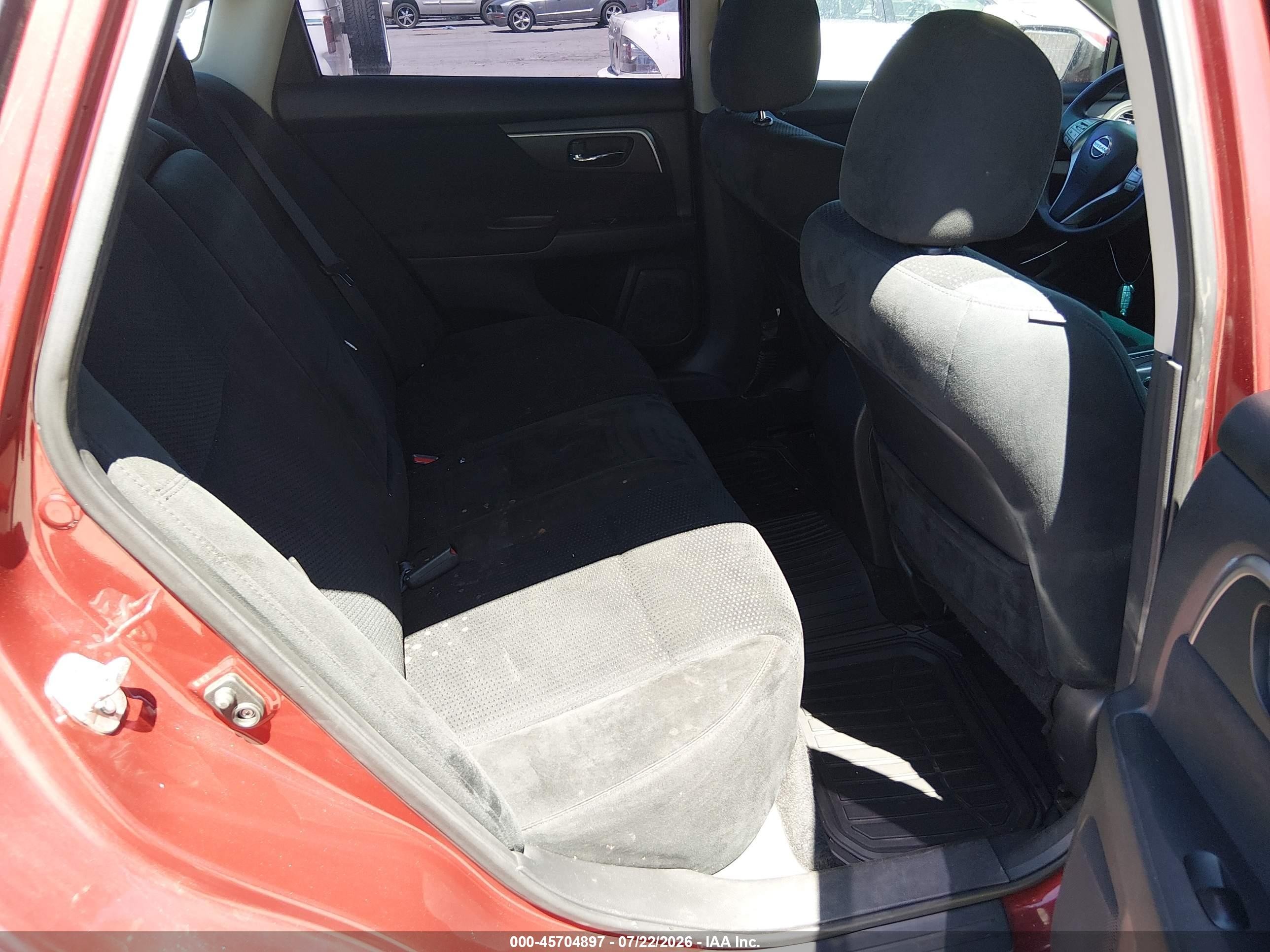 2015 Nissan Altima 2.5/2.5 S/2.5 Sl/2.5 Sv Красный vin: 1N4AL3AP1FN334189