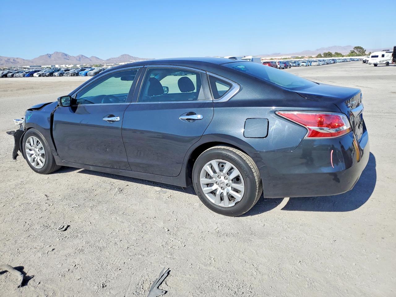 2015 Nissan Altima 2.5 S Black vin: 1N4AL3AP1FN360761