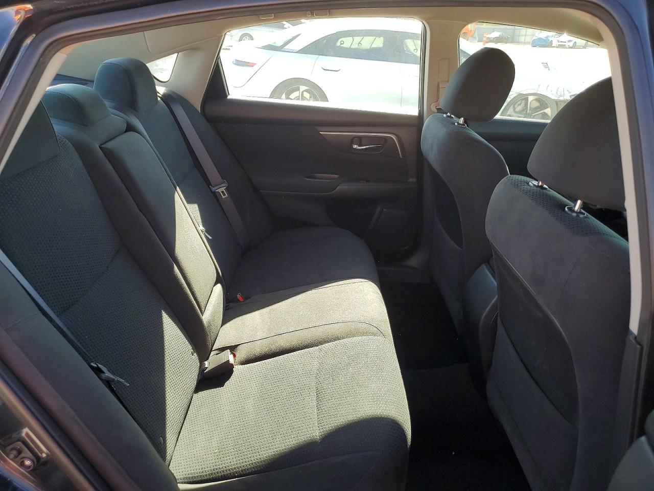 2015 Nissan Altima 2.5 S Black vin: 1N4AL3AP1FN360761