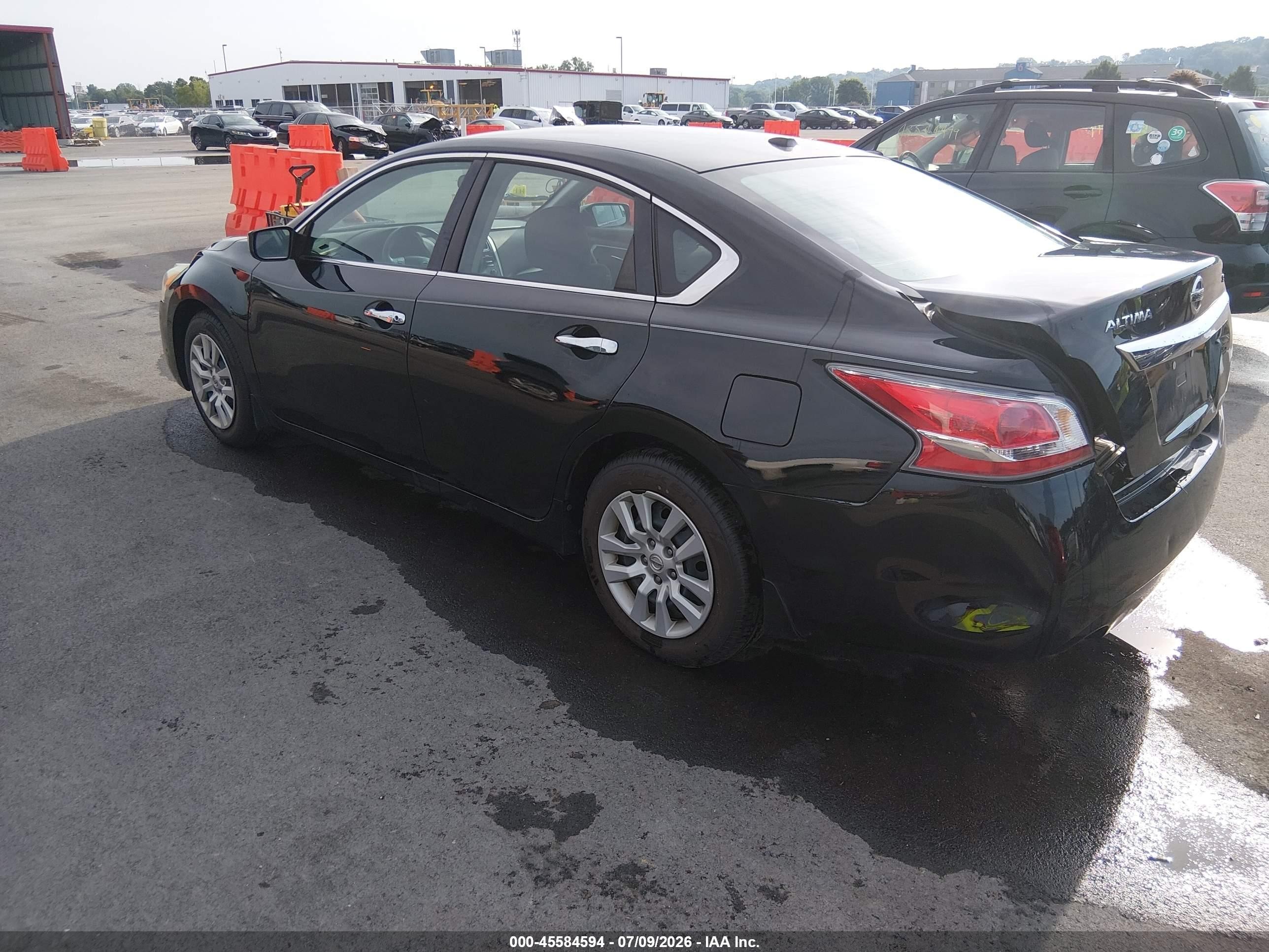 2015 Nissan Altima 2.5 S Black vin: 1N4AL3AP1FN372747