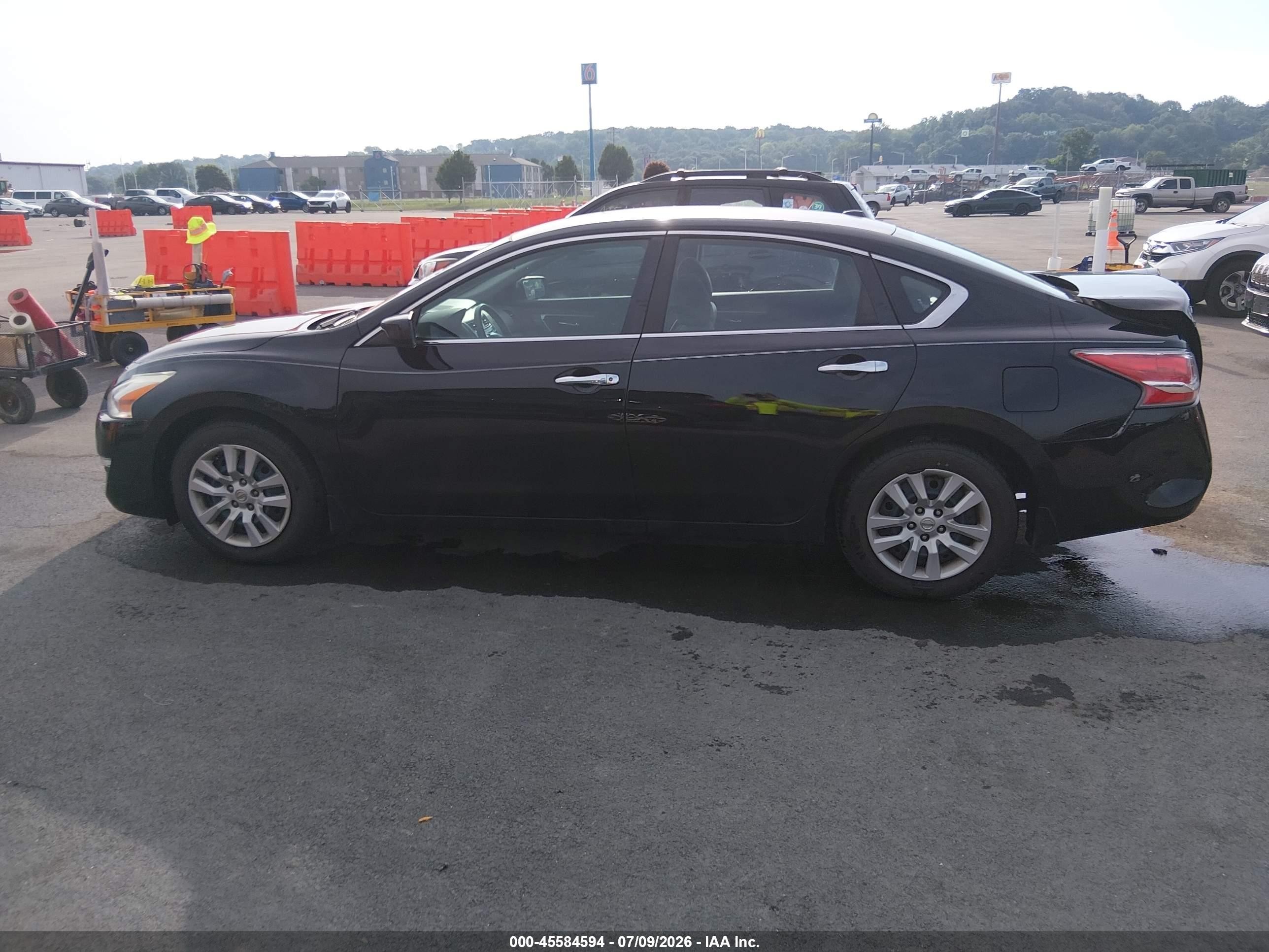 2015 Nissan Altima 2.5 S Black vin: 1N4AL3AP1FN372747