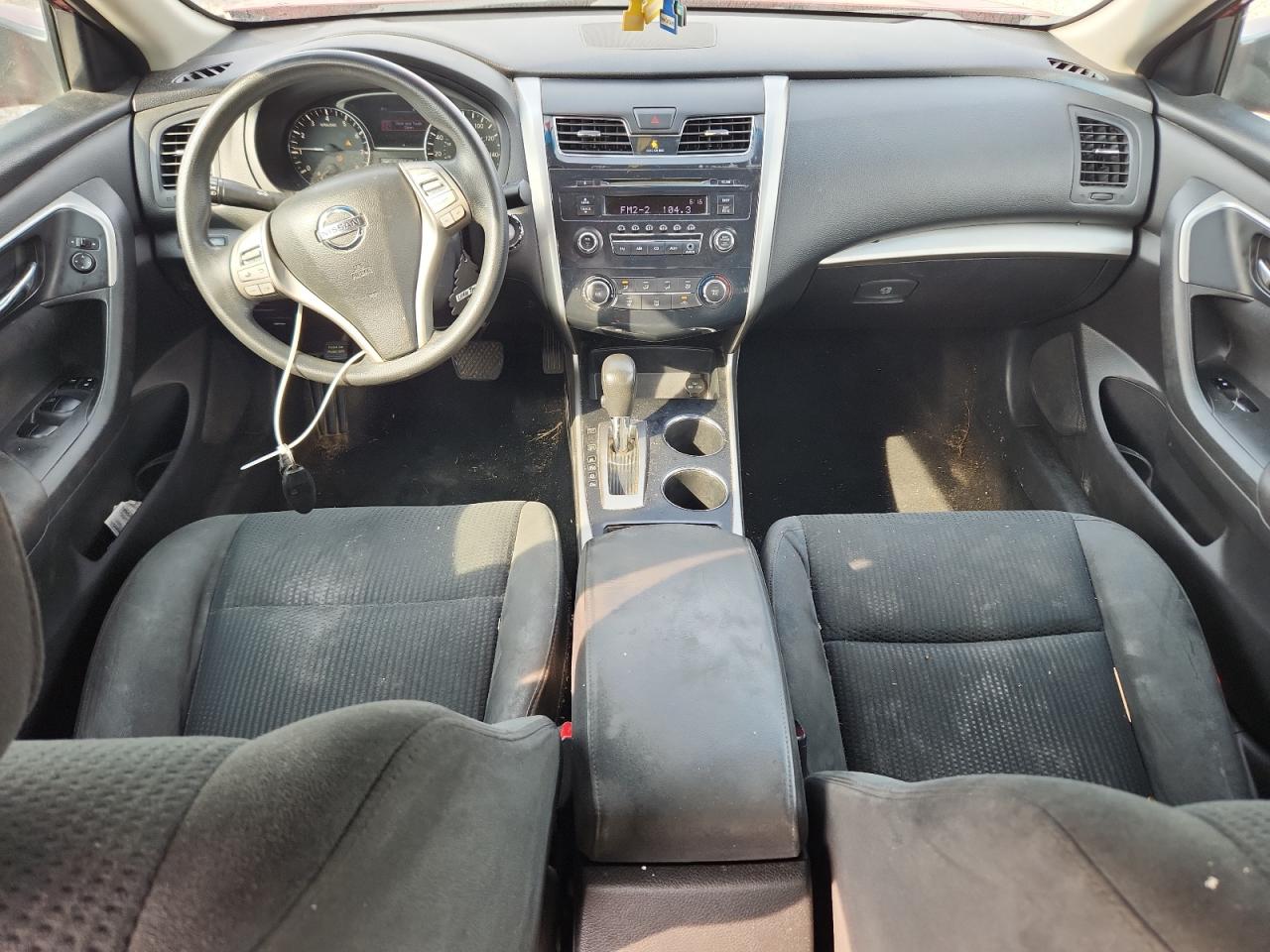 2015 Nissan Altima 2.5 S Red vin: 1N4AL3AP1FN375289