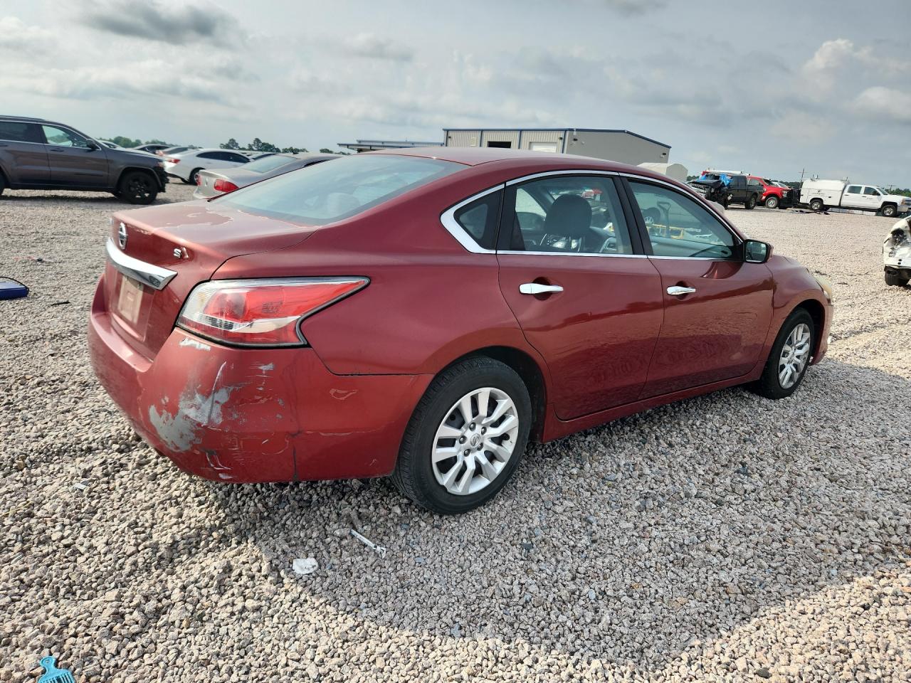 2015 Nissan Altima 2.5 S Red vin: 1N4AL3AP1FN375289
