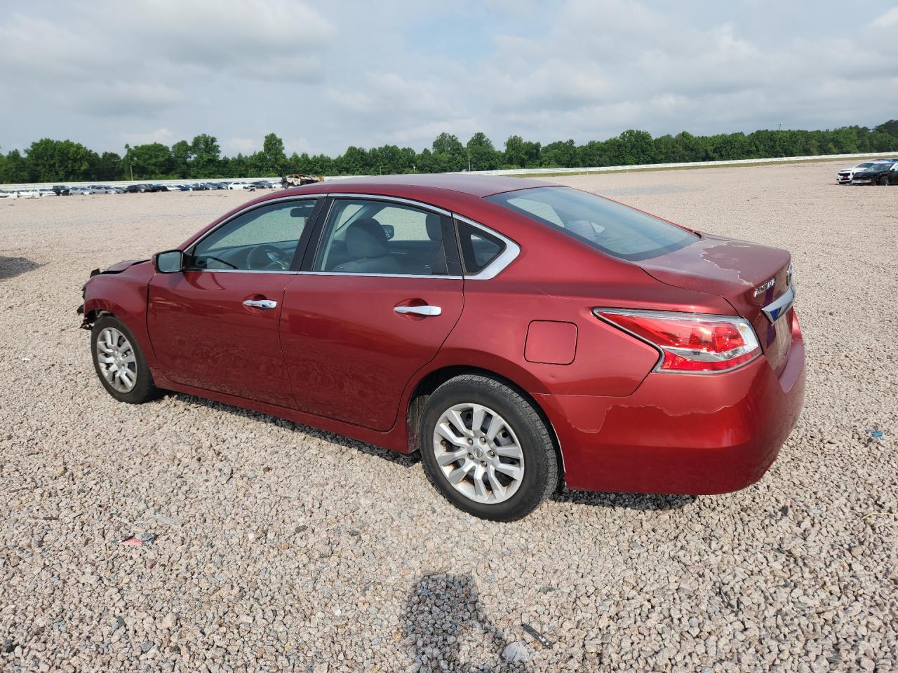 2015 Nissan Altima 2.5 S Red vin: 1N4AL3AP1FN375289