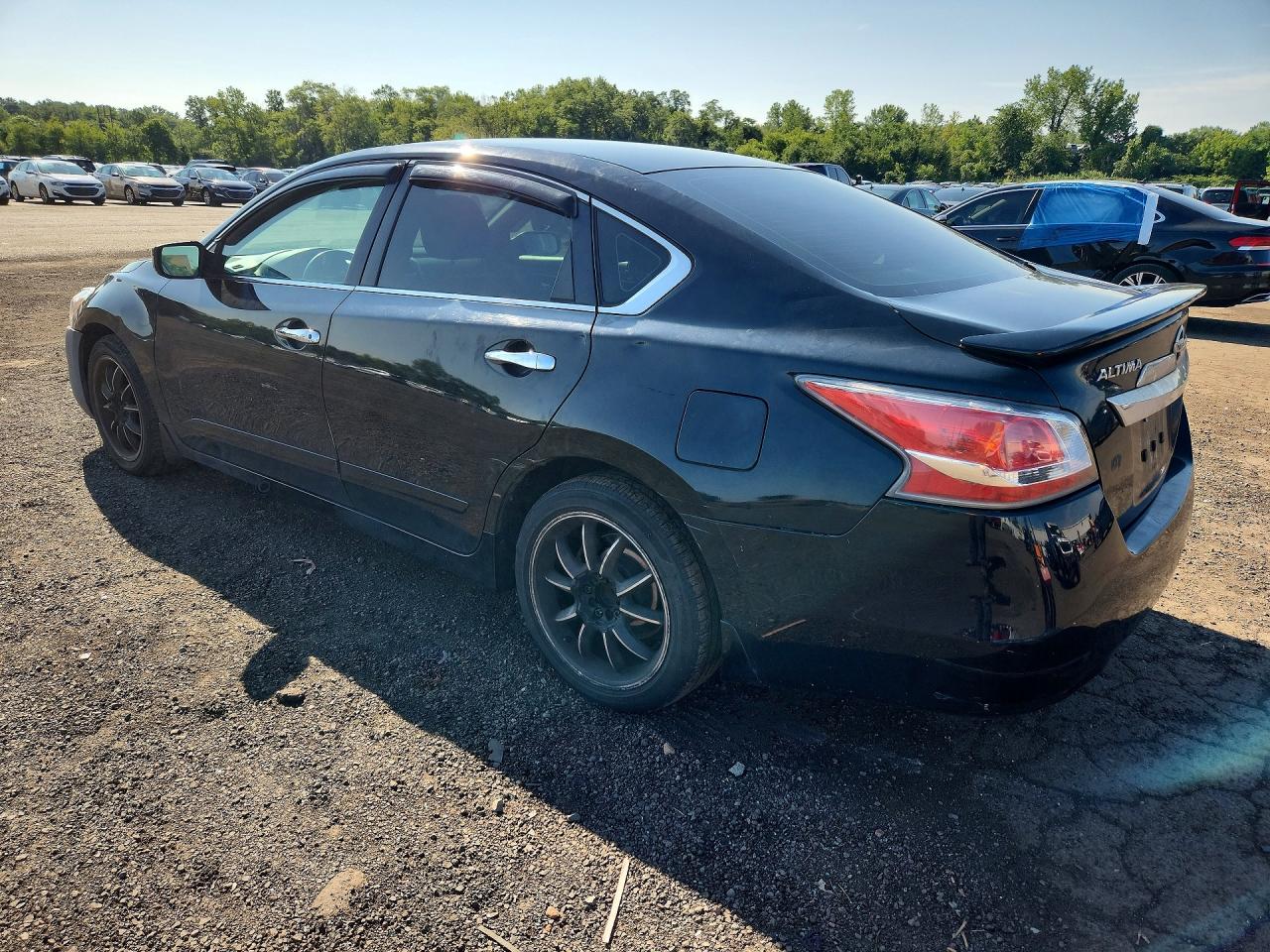 2015 Nissan Altima 2.5 S Черный vin: 1N4AL3AP1FN396871