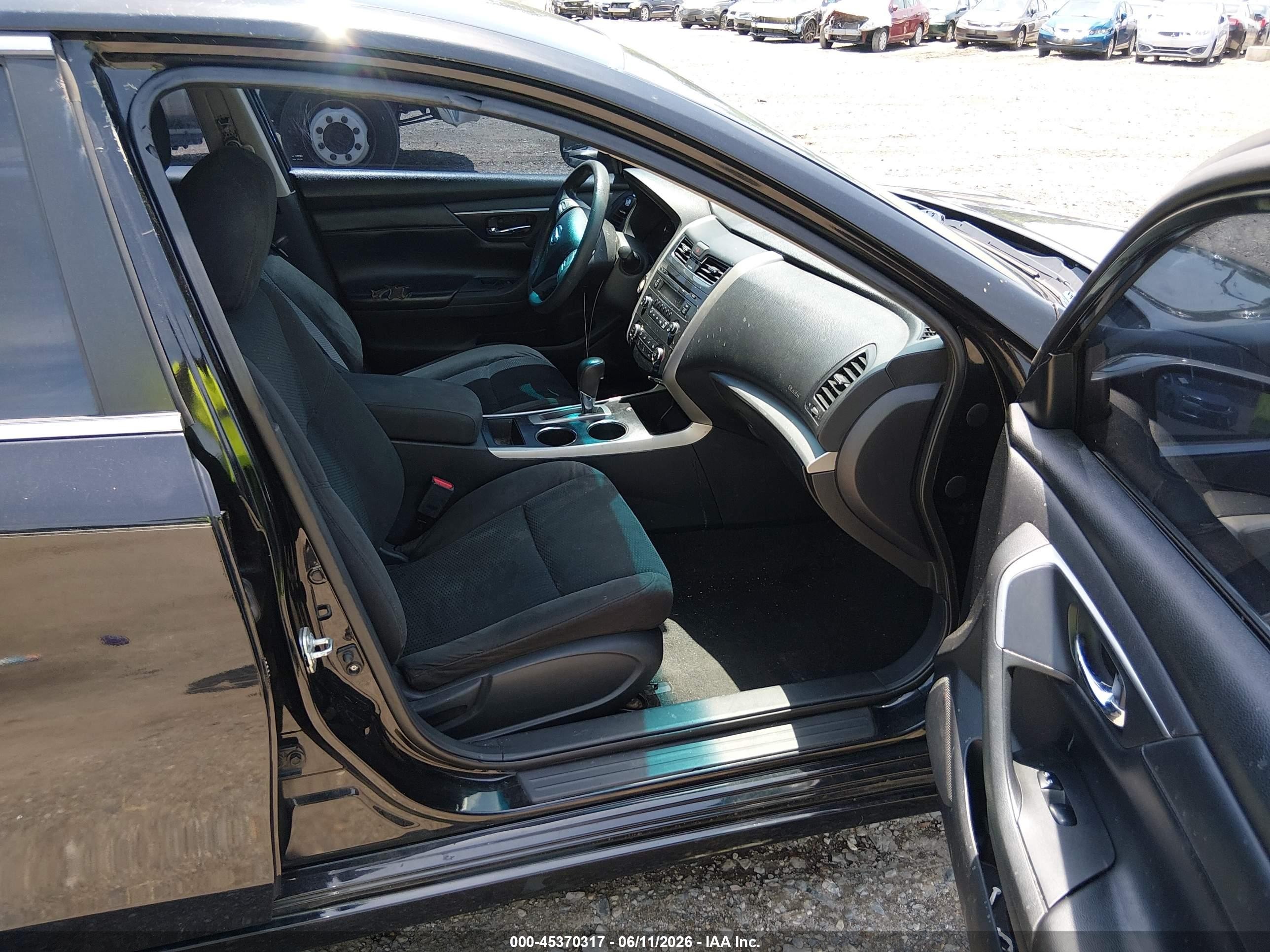 2015 Nissan Altima 2.5 S Черный vin: 1N4AL3AP1FN401356
