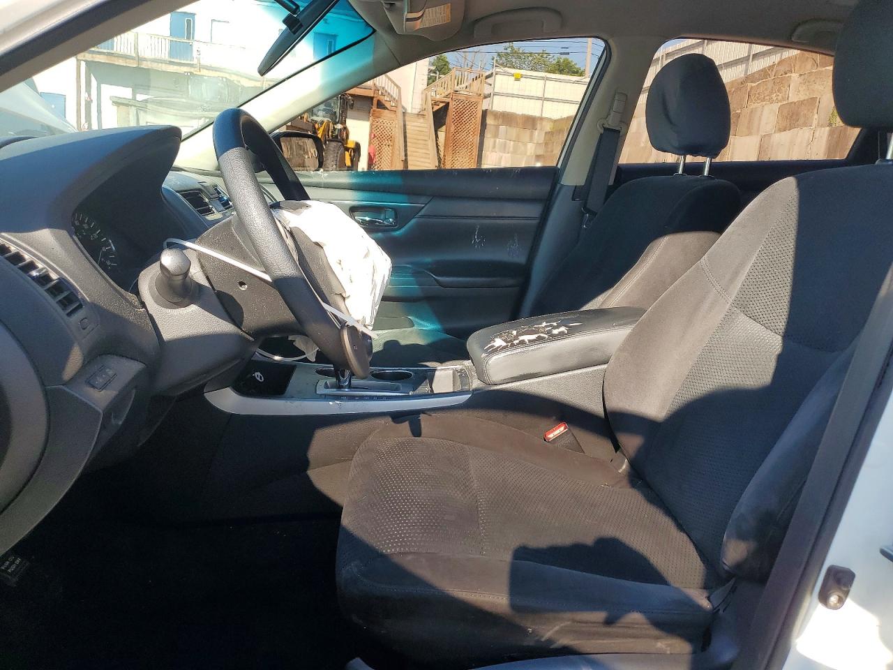 2015 Nissan Altima 2.5 S Белый vin: 1N4AL3AP1FN864078