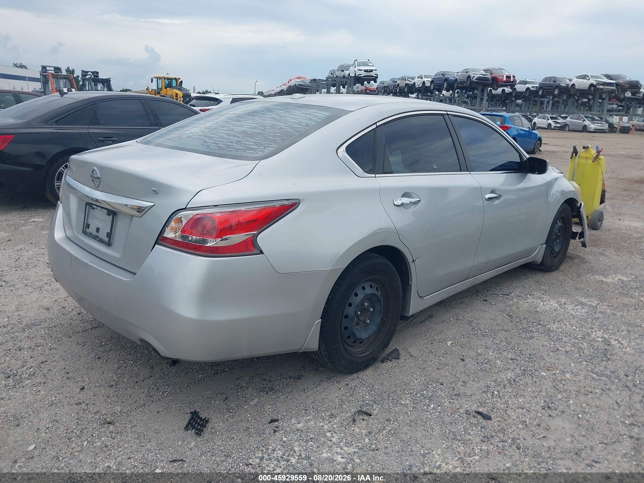2015 Nissan Altima 2.5 S Silver vin: 1N4AL3AP1FN867451