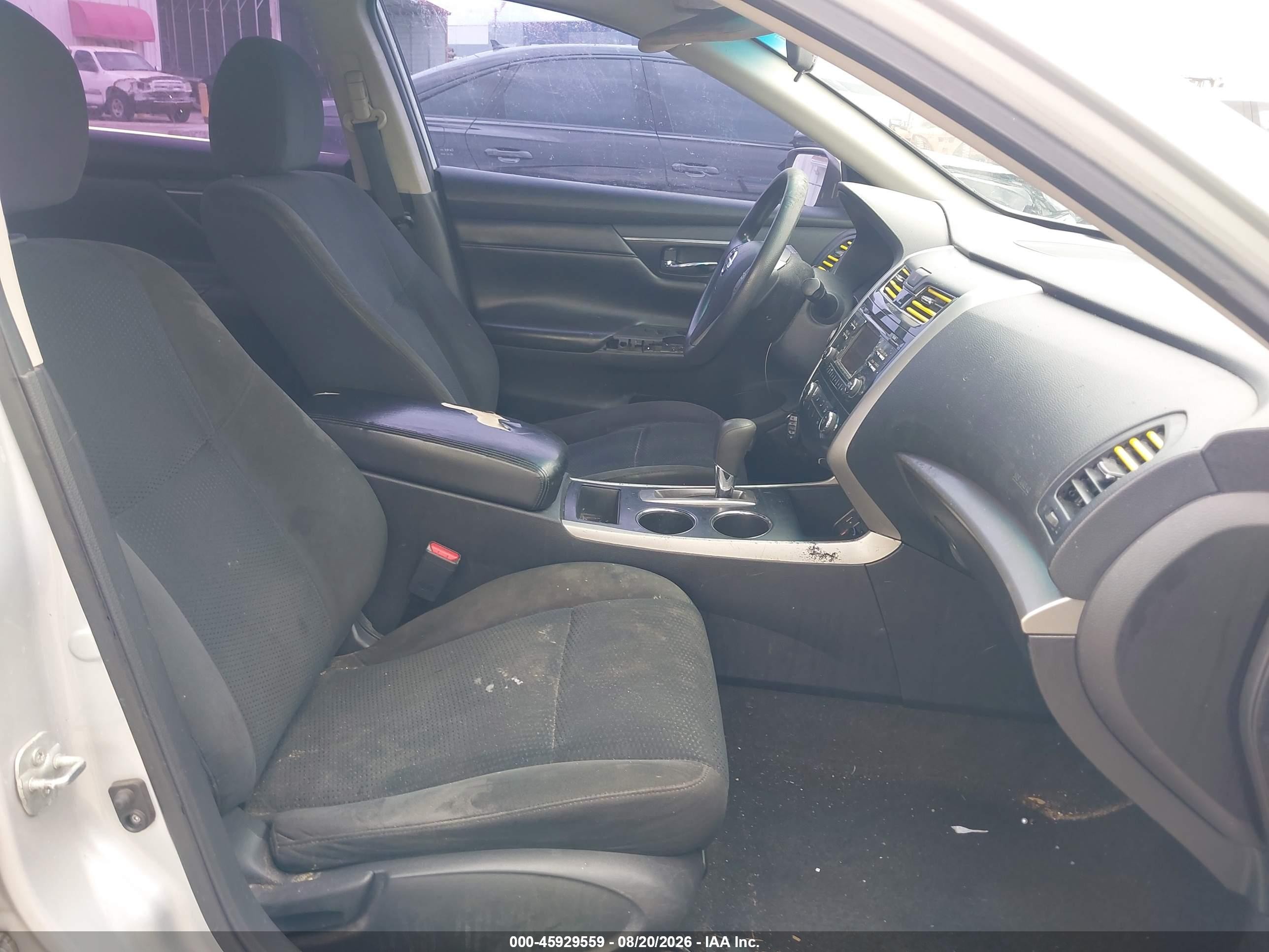 2015 Nissan Altima 2.5 S Silver vin: 1N4AL3AP1FN867451