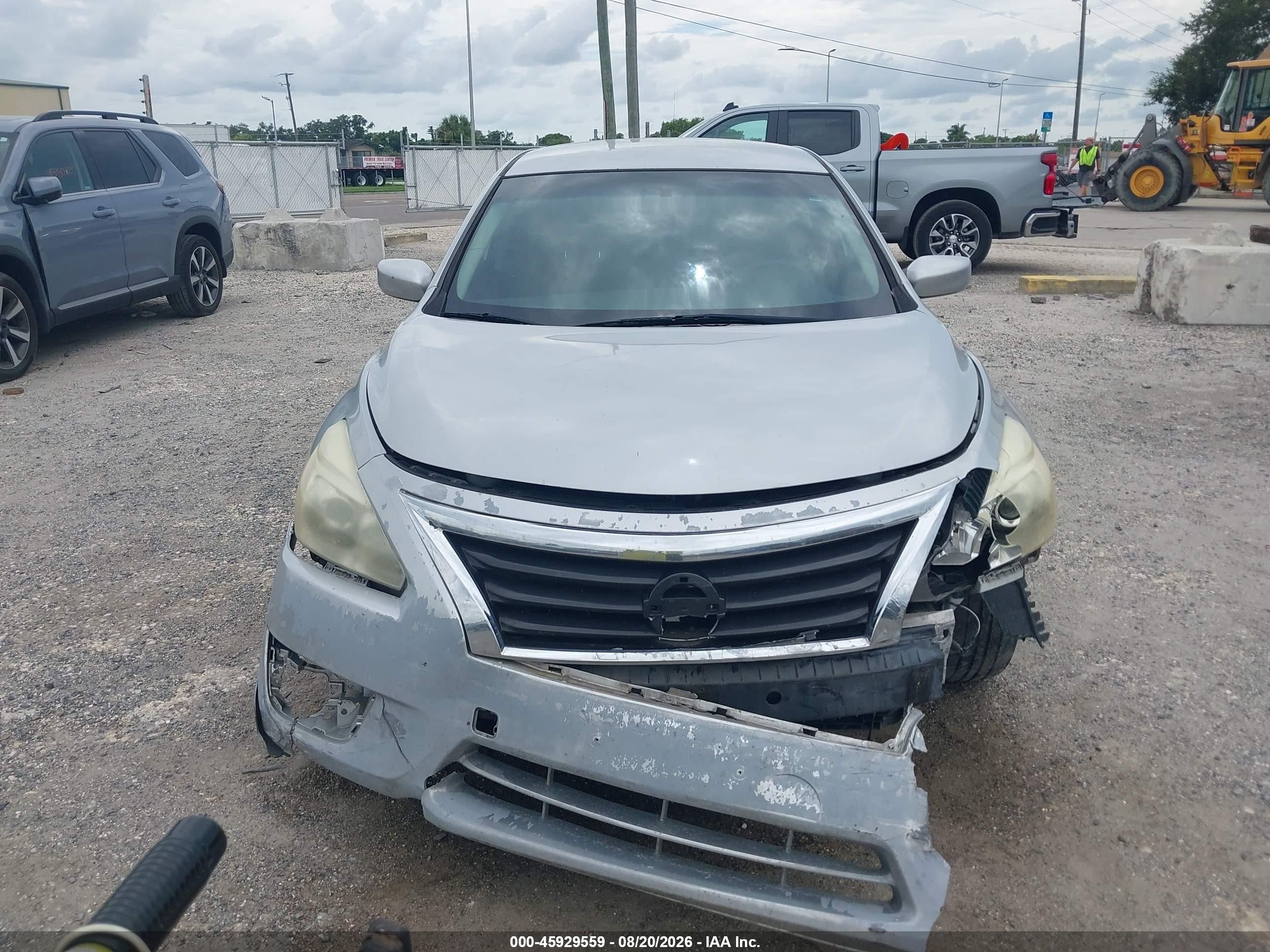 2015 Nissan Altima 2.5 S Silver vin: 1N4AL3AP1FN867451