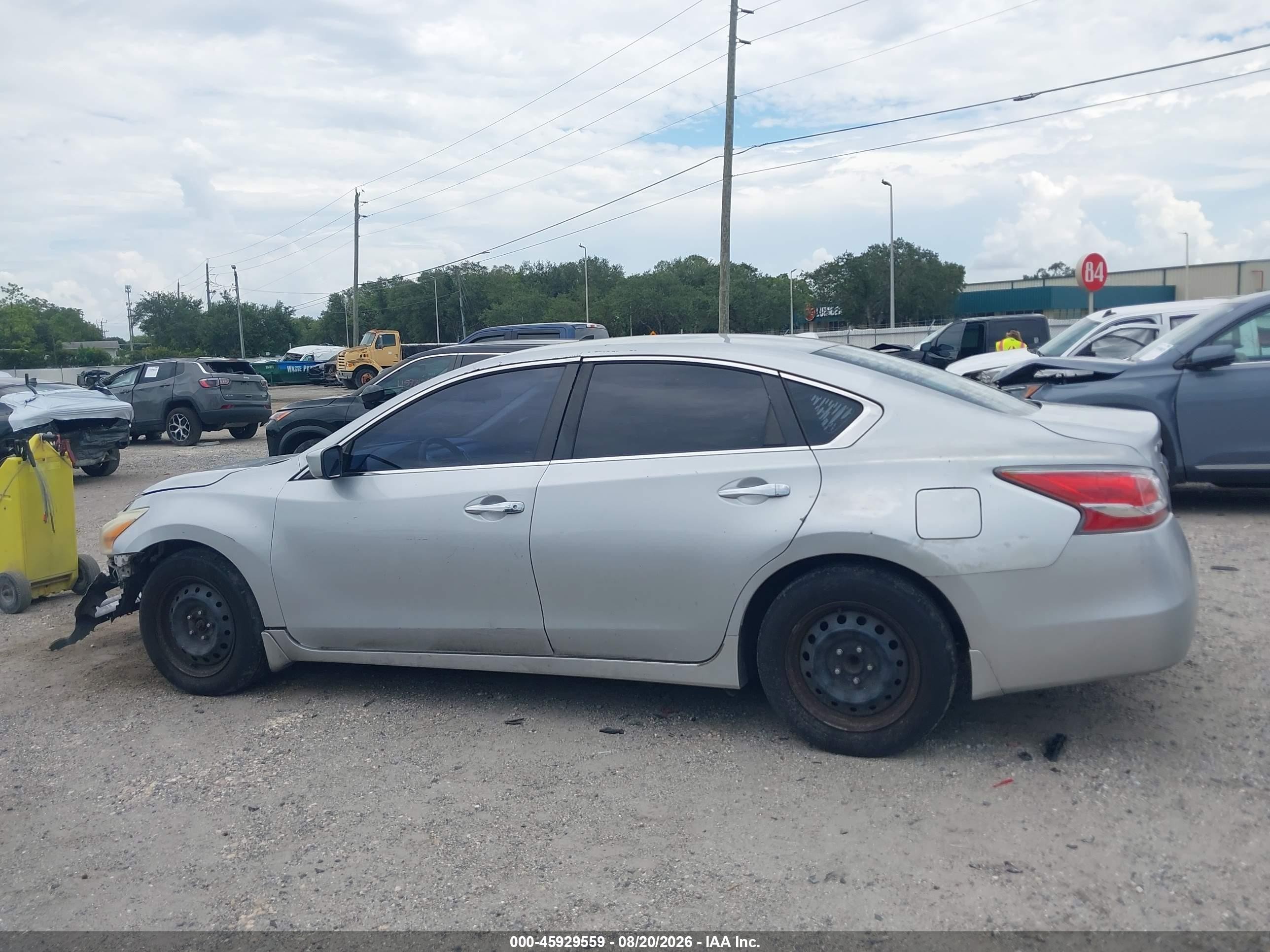 2015 Nissan Altima 2.5 S Silver vin: 1N4AL3AP1FN867451