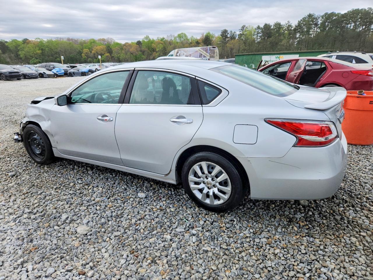 2015 Nissan Altima 2.5 S Silver vin: 1N4AL3AP1FN871225