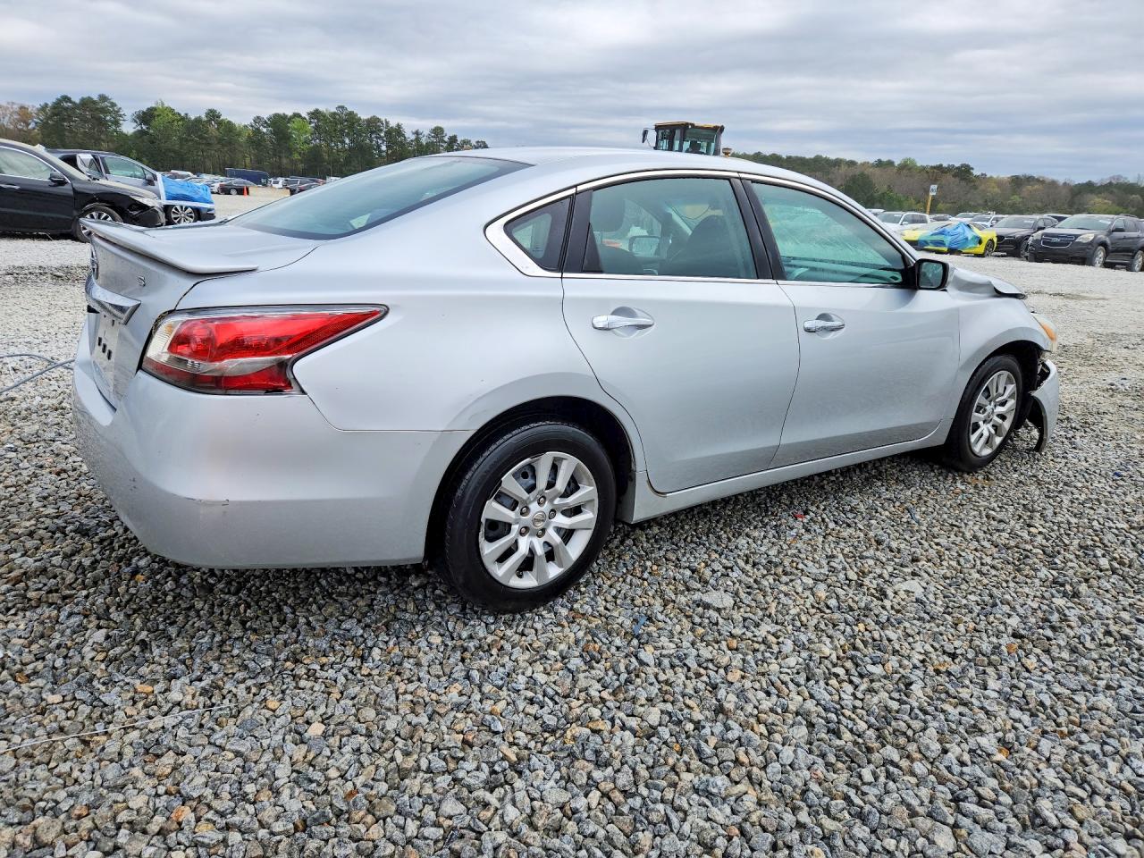 2015 Nissan Altima 2.5 S Silver vin: 1N4AL3AP1FN871225