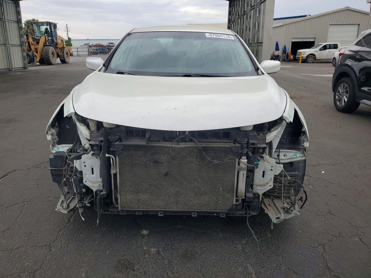 2015 Nissan Altima 2.5 S White vin: 1N4AL3AP1FN876120