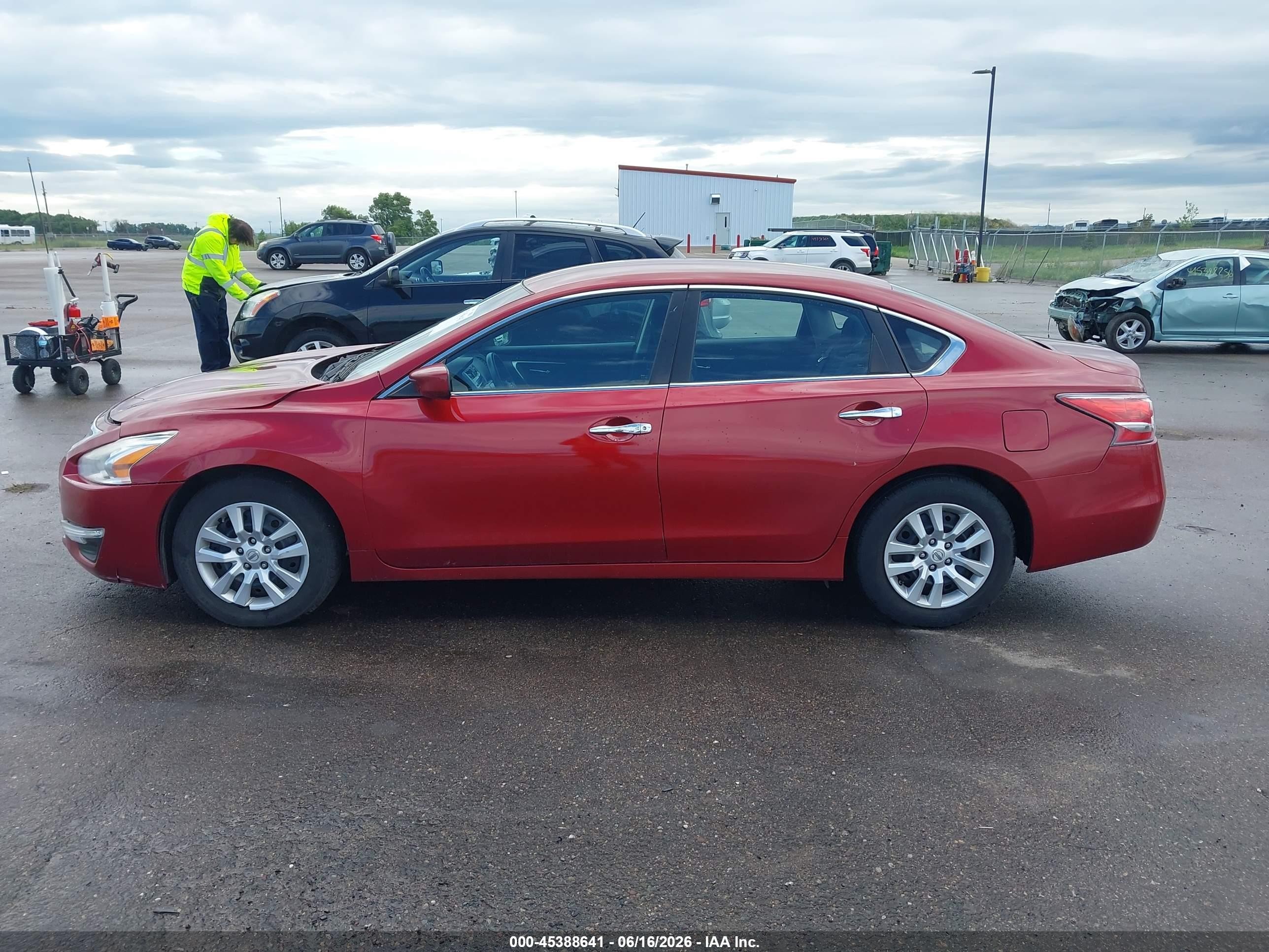 2015 Nissan Altima 2.5/2.5 S/2.5 Sl/2.5 Sv Красный vin: 1N4AL3AP1FN889448