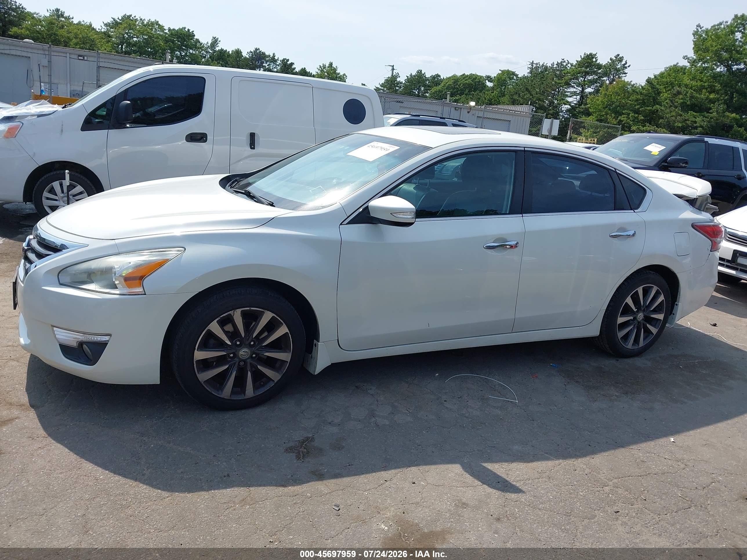 2015 Nissan Altima 2.5 Sl White vin: 1N4AL3AP1FN896934