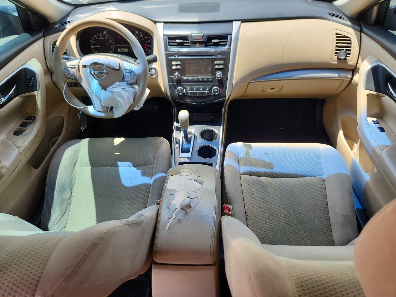 2015 Nissan Altima 2.5 S White vin: 1N4AL3AP1FN899042