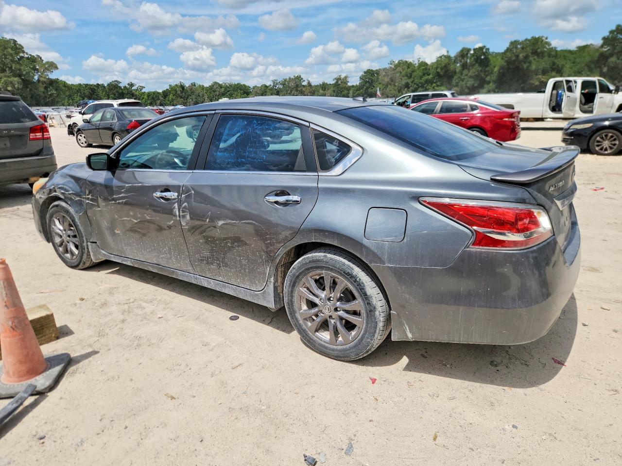 2015 Nissan Altima 2.5 S Gray vin: 1N4AL3AP1FN899686