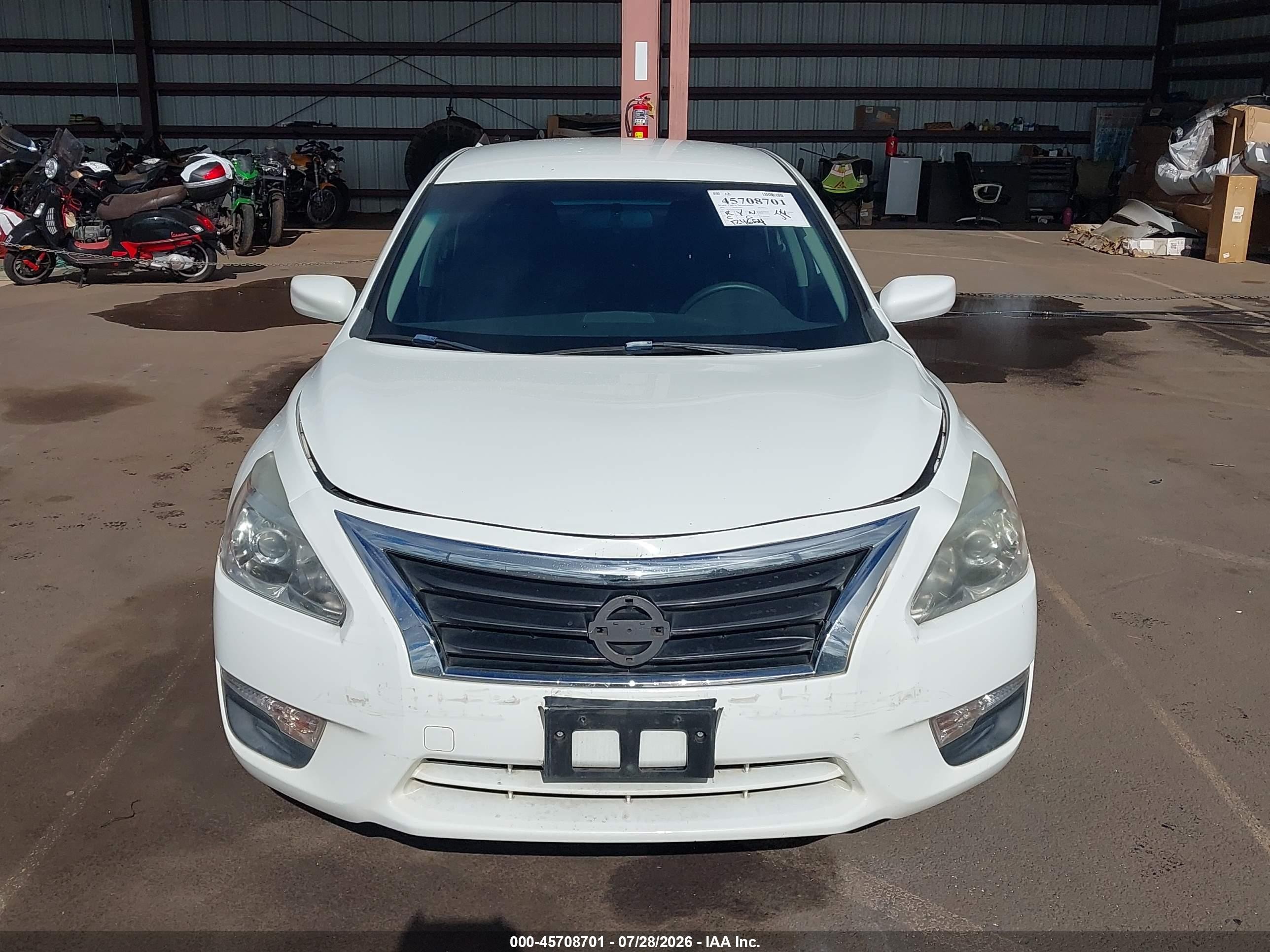 2015 Nissan Altima 2.5 S White vin: 1N4AL3AP1FN906717