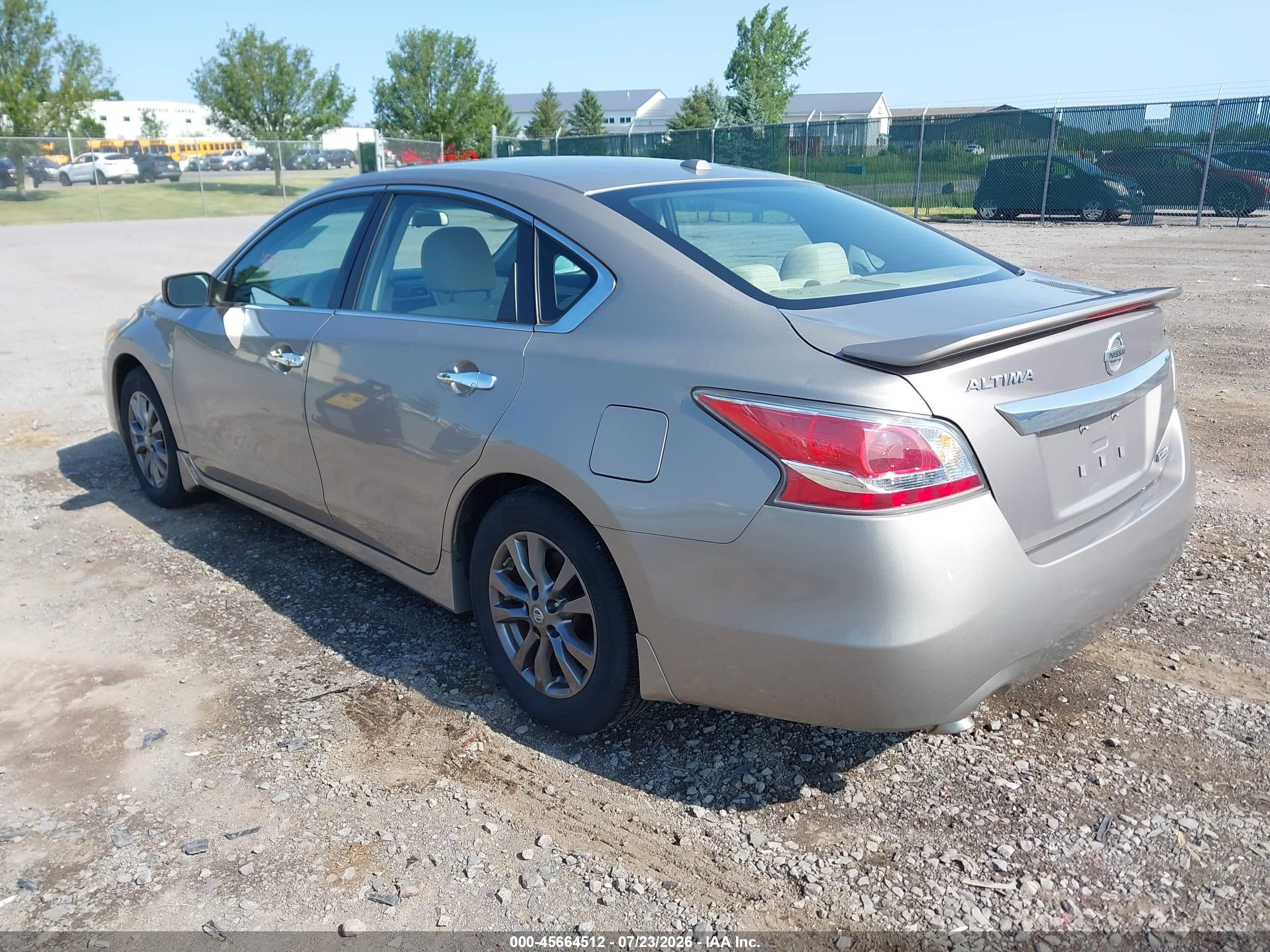 2015 Nissan Altima 2.5 S Tan vin: 1N4AL3AP1FN909312