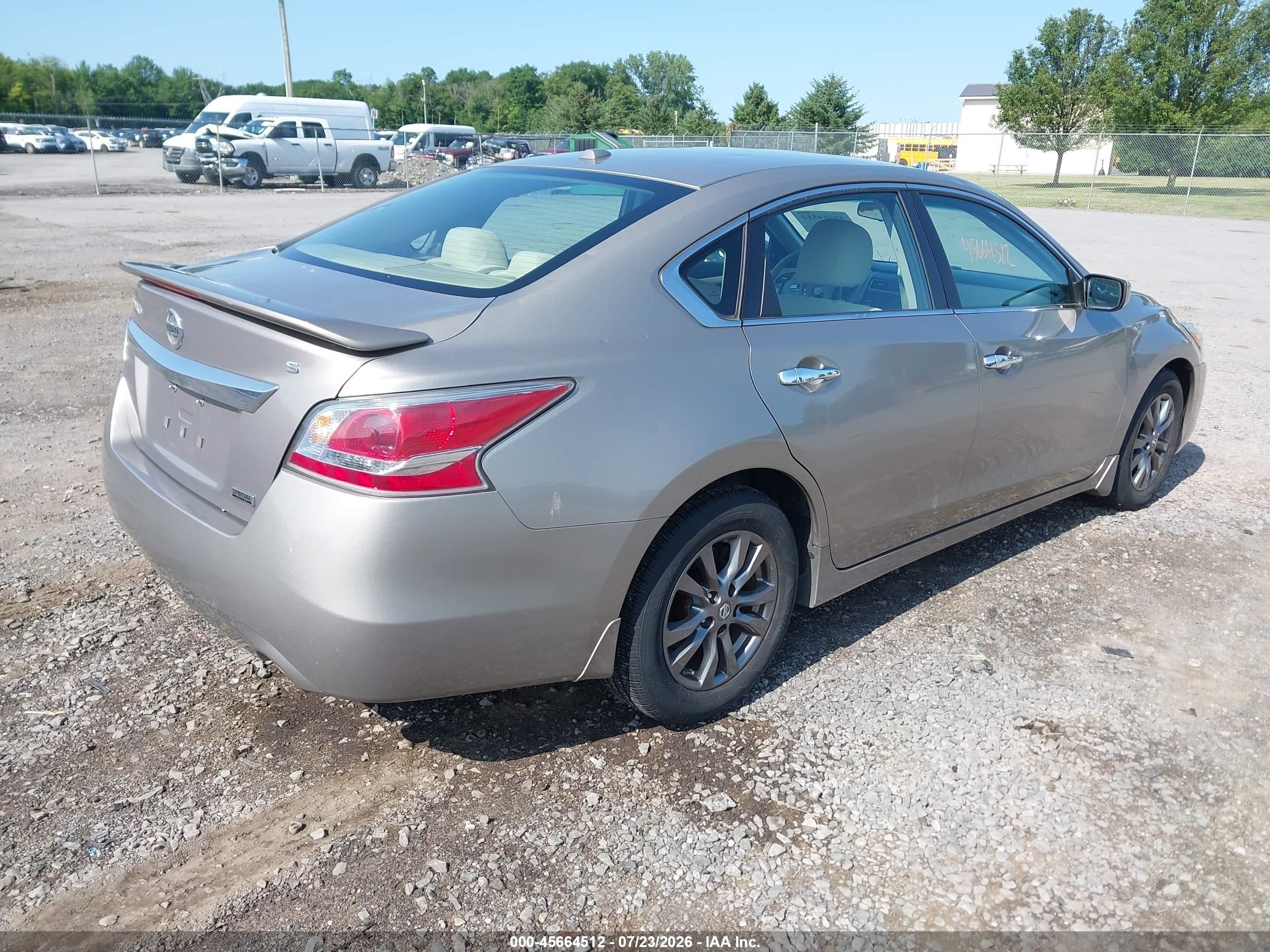 2015 Nissan Altima 2.5 S Tan vin: 1N4AL3AP1FN909312