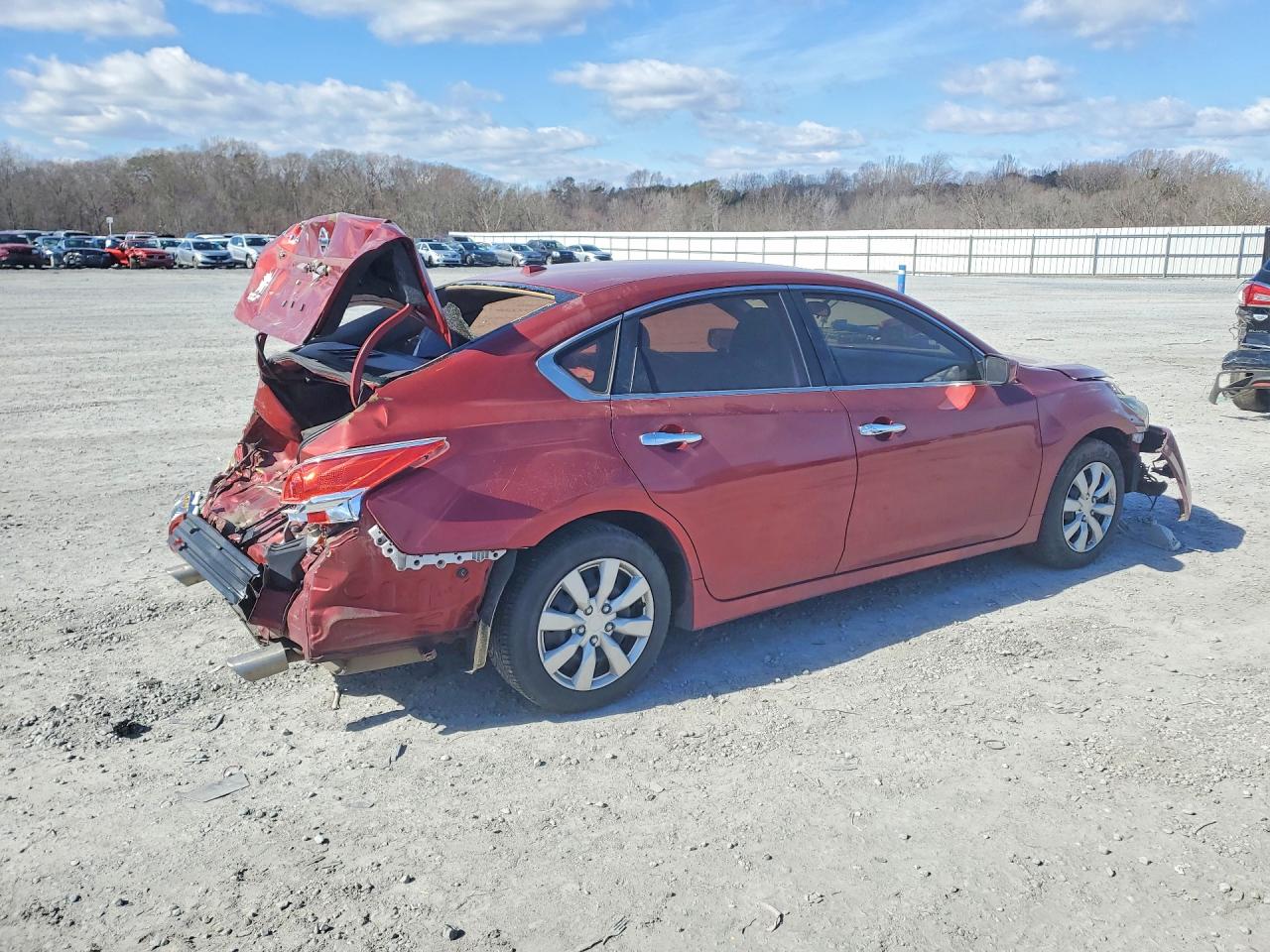 2015 Nissan Altima 2.5 S Красный vin: 1N4AL3AP1FN913540
