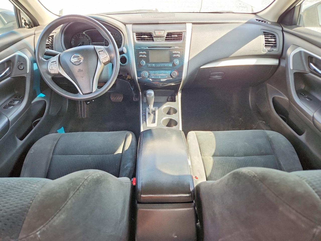 2015 Nissan Altima 2.5 S White vin: 1N4AL3AP1FN915241