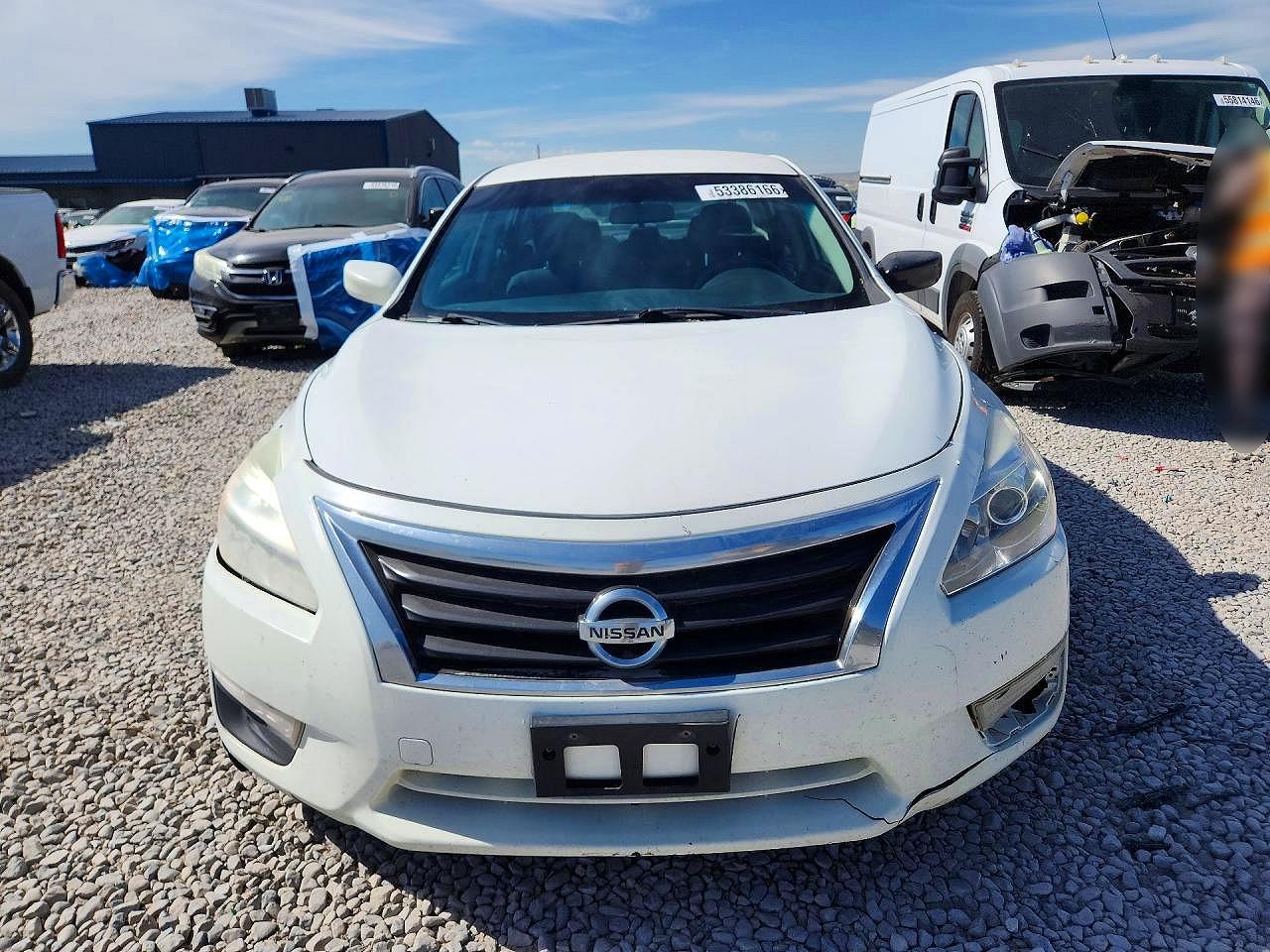 2015 Nissan Altima 2.5 S White vin: 1N4AL3AP1FN915241