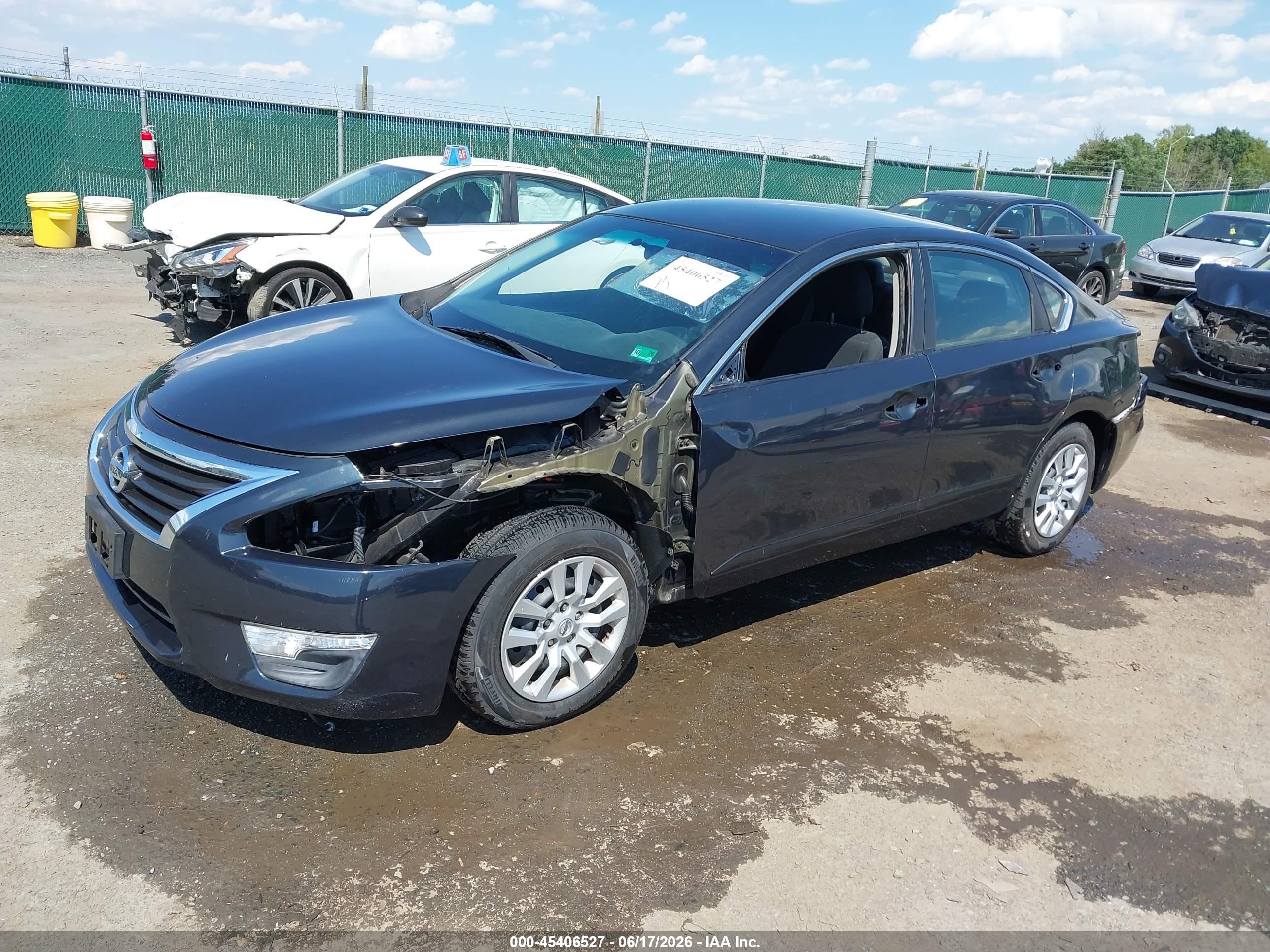 2015 Nissan Altima 2.5 S Gray vin: 1N4AL3AP1FN916924