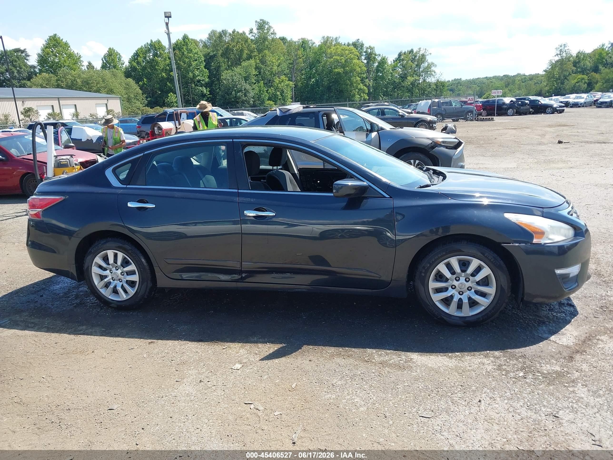 2015 Nissan Altima 2.5 S Gray vin: 1N4AL3AP1FN916924