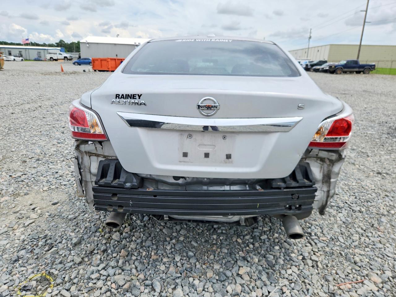 2015 Nissan Altima 2.5 S Серебряный vin: 1N4AL3AP1FN922593