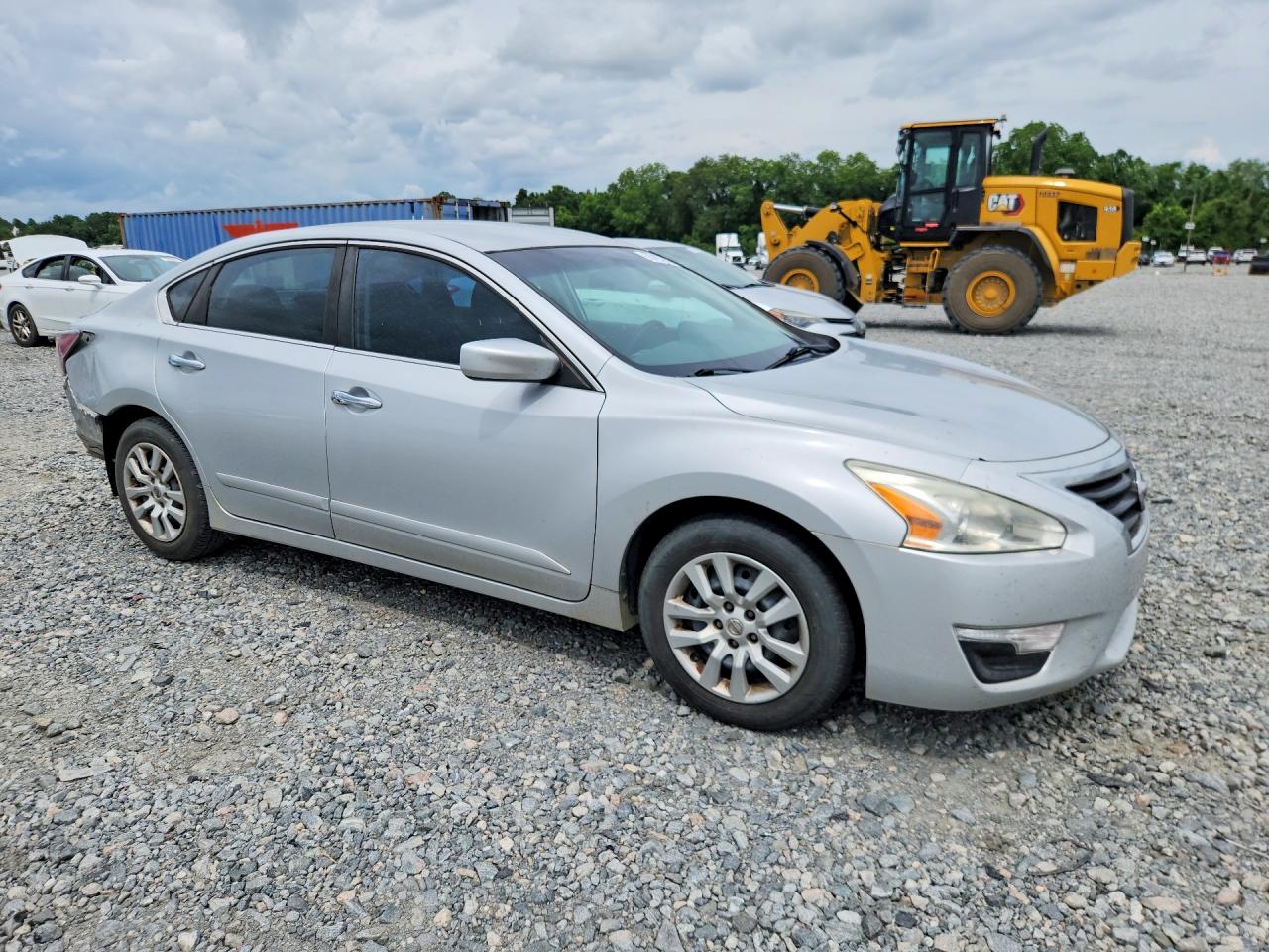 2015 Nissan Altima 2.5 S Серебряный vin: 1N4AL3AP1FN922593