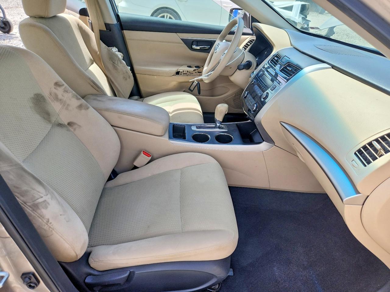 2015 Nissan Altima 2.5 S Tan vin: 1N4AL3AP1FN922836