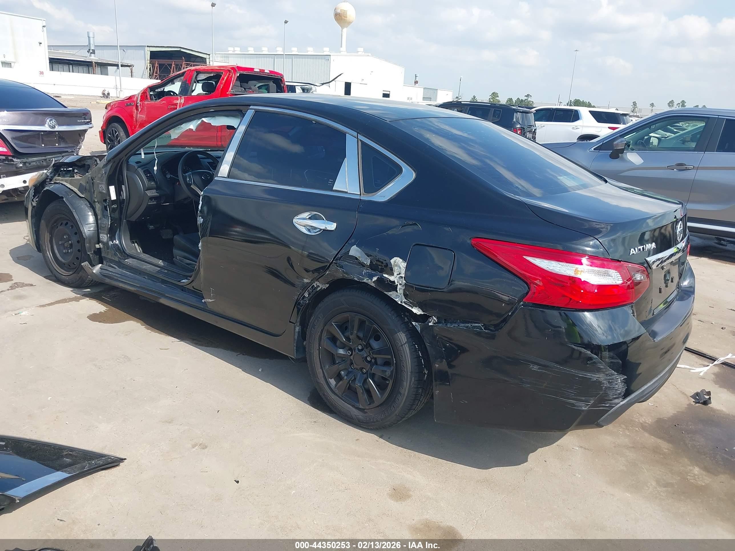 2016 Nissan Altima 2.5 S Black vin: 1N4AL3AP1GN364245