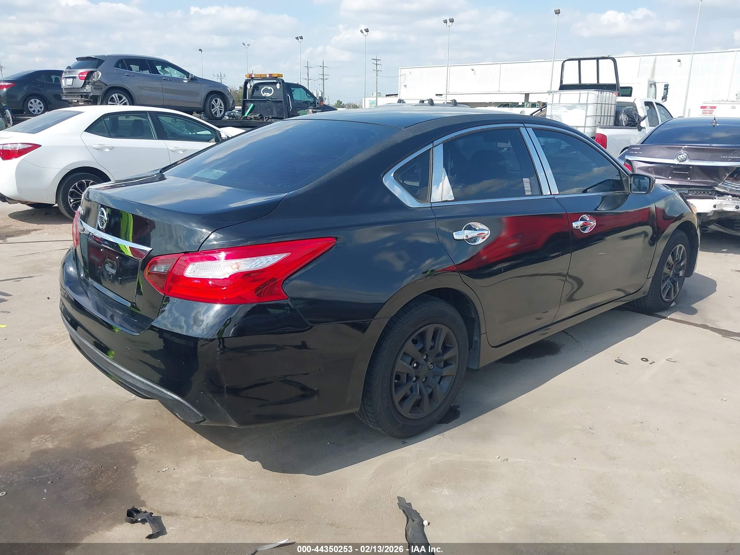 2016 Nissan Altima 2.5 S Black vin: 1N4AL3AP1GN364245