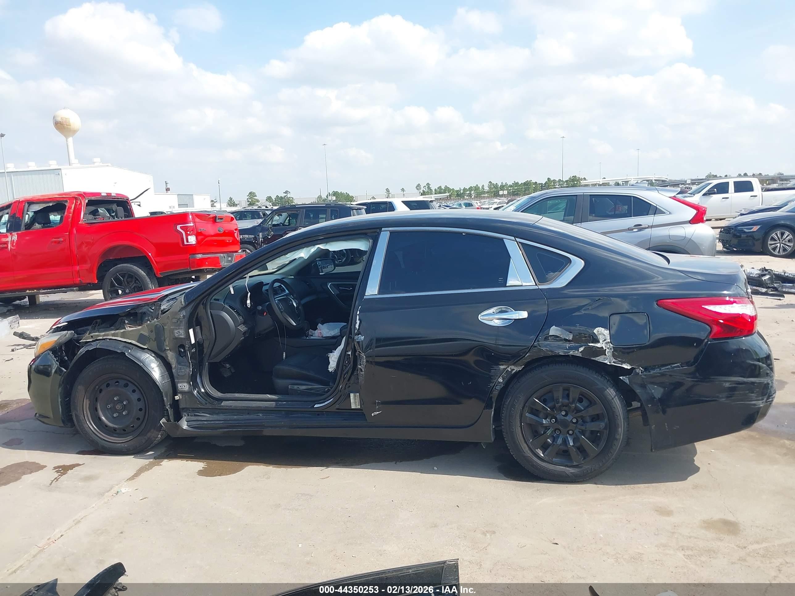 2016 Nissan Altima 2.5 S Black vin: 1N4AL3AP1GN364245